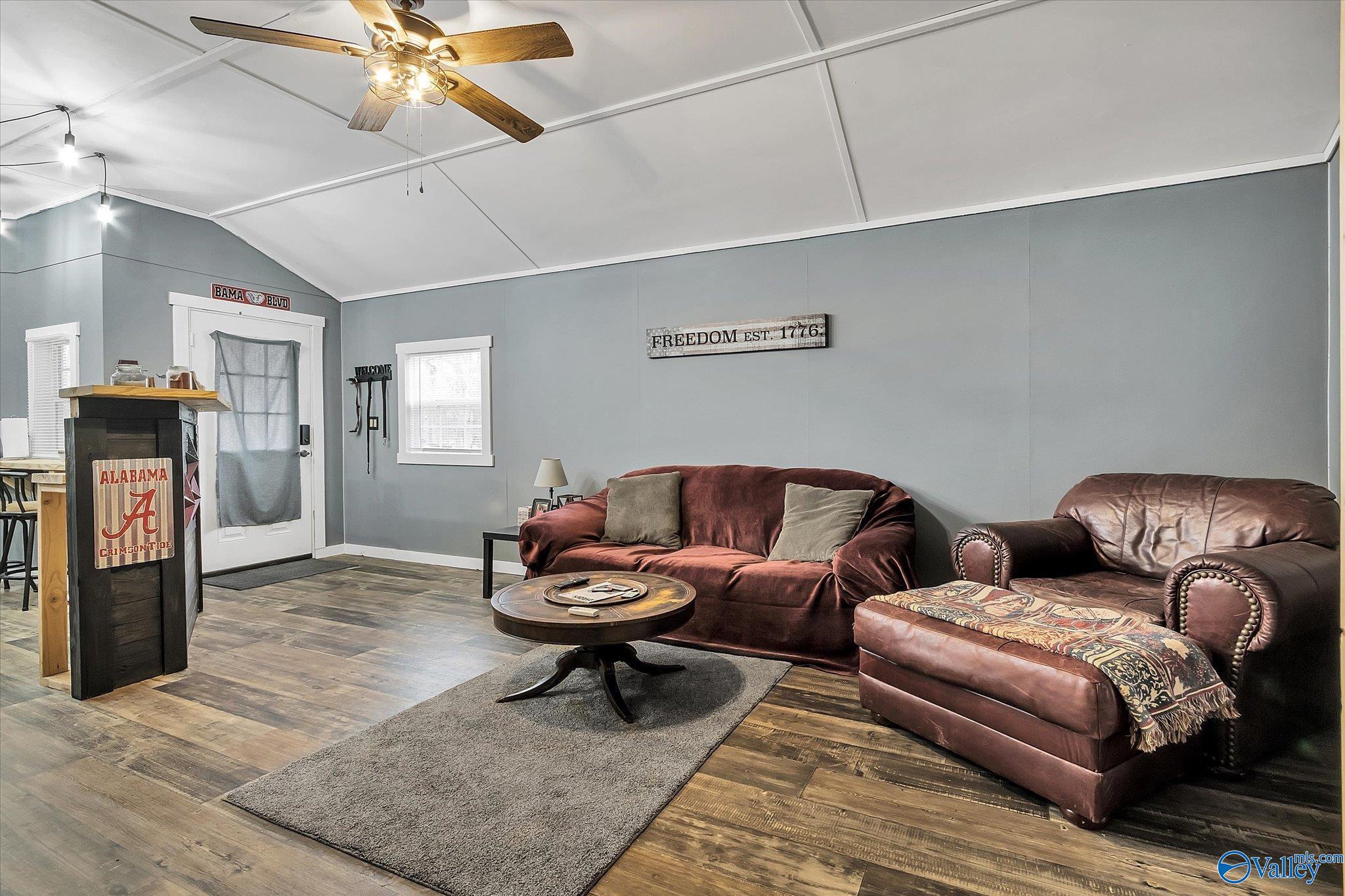 97 Holdbrooks Street