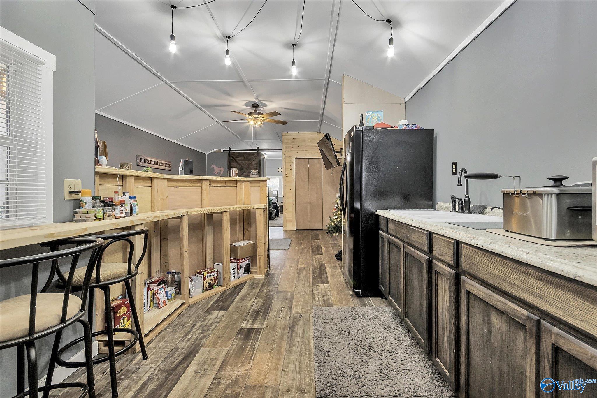 97 Holdbrooks Street