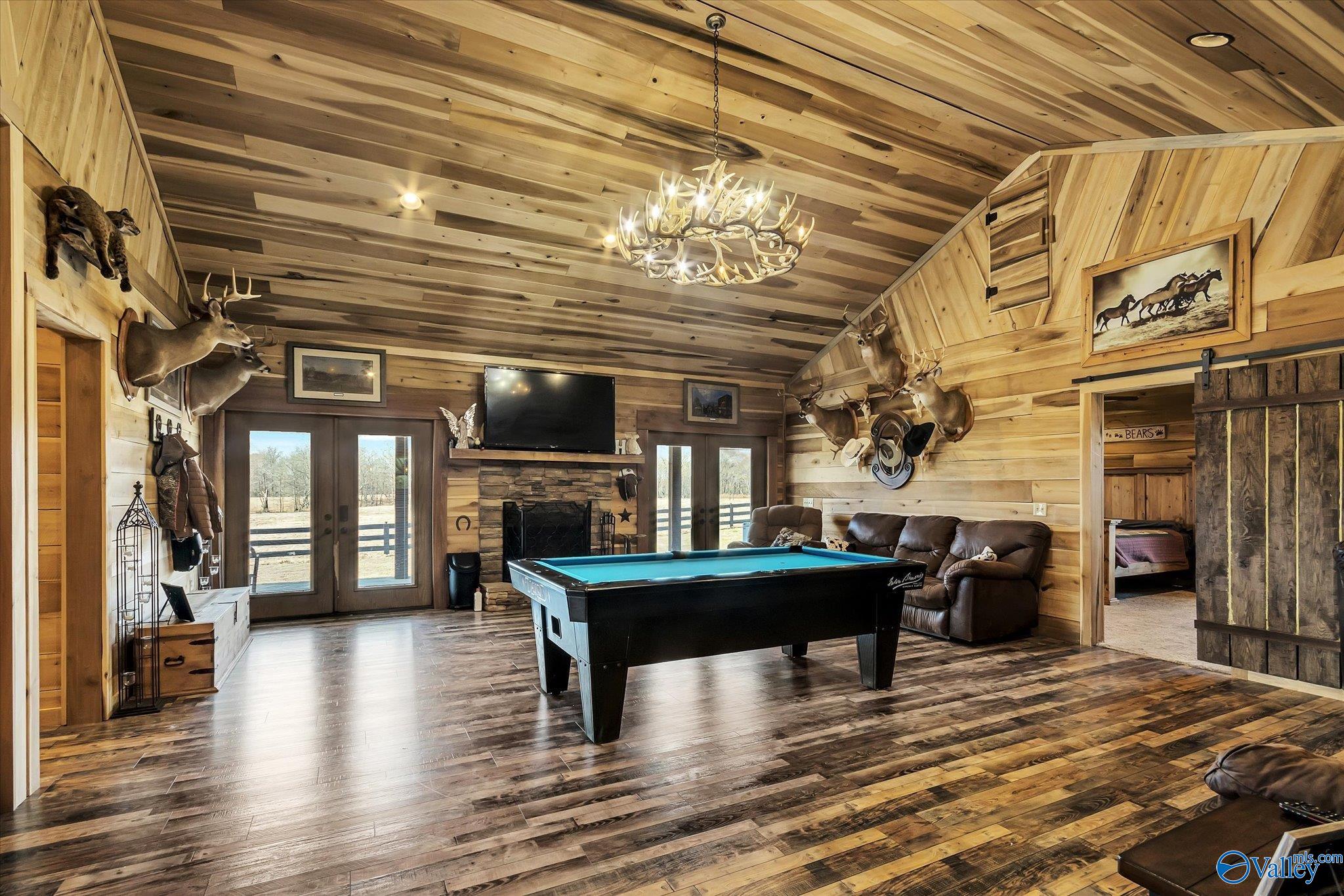 2255 Happy Hill Road