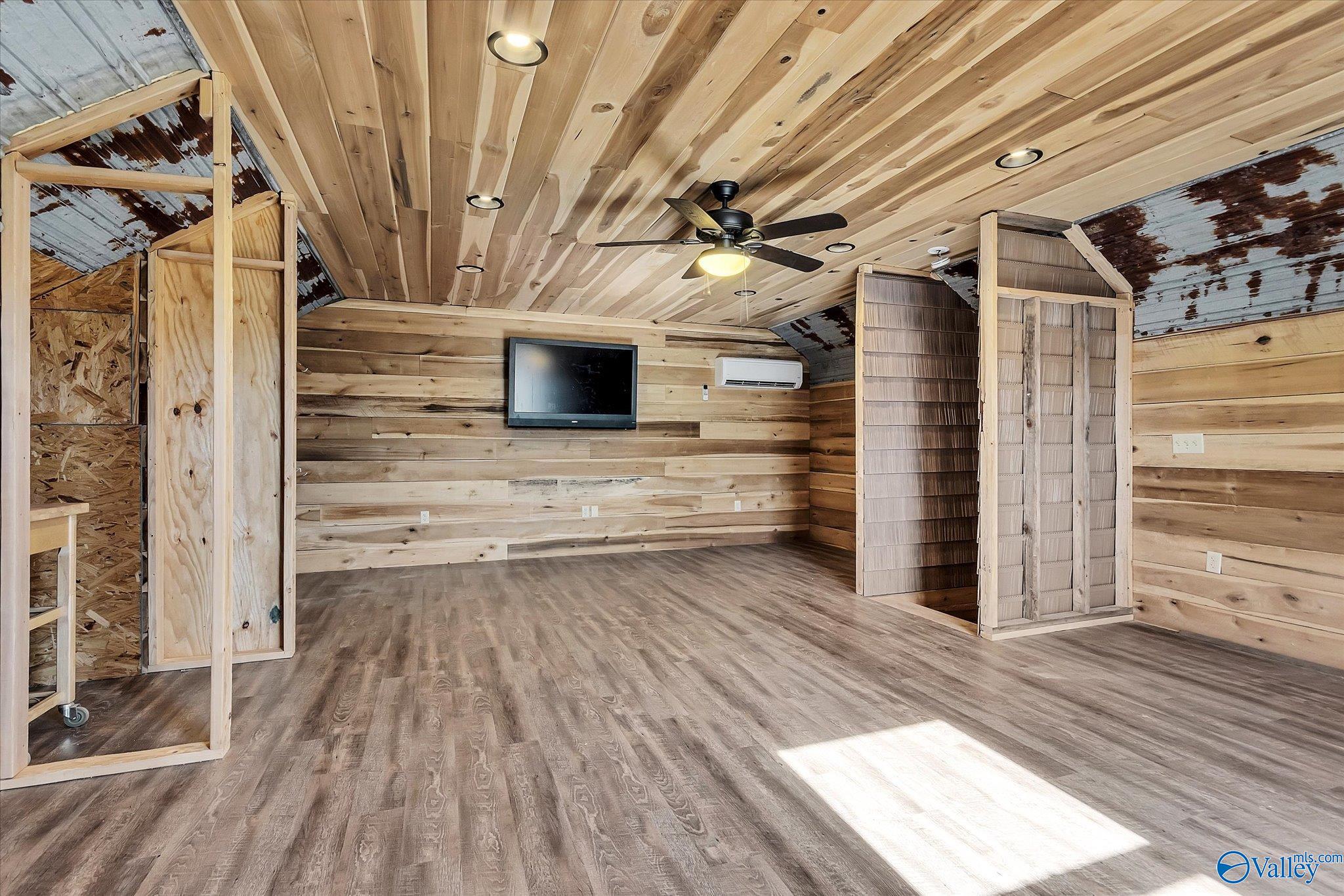 2255 Happy Hill Road