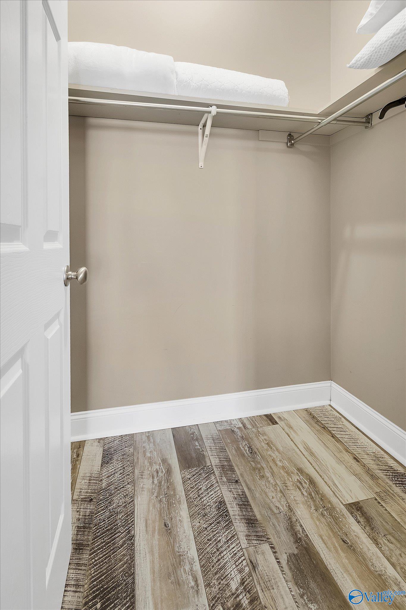 1442 Holiday Shores Road