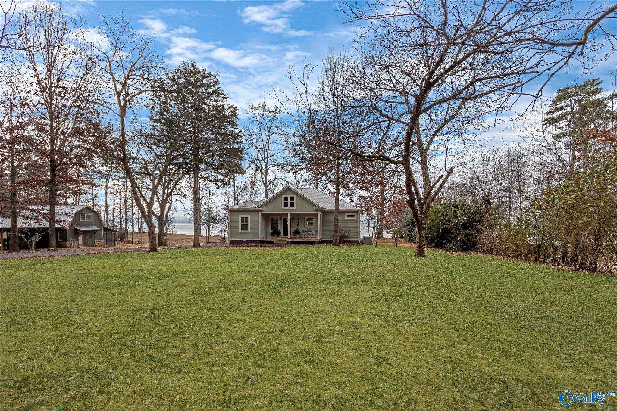 1442 Holiday Shores Road