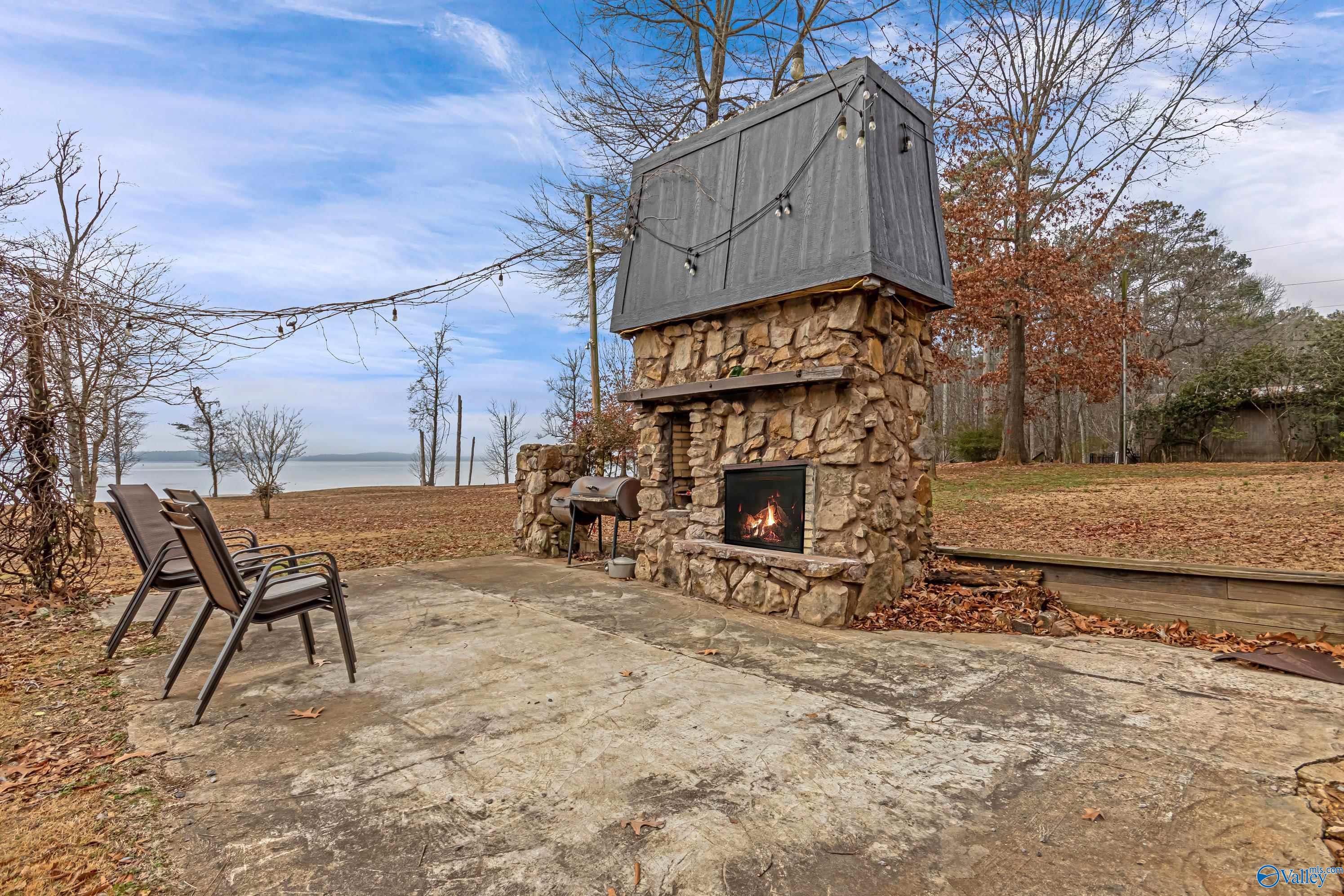 1442 Holiday Shores Road