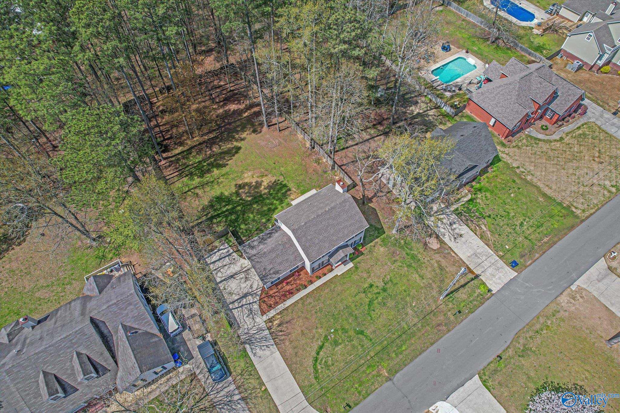 518 Mockingbird Lane