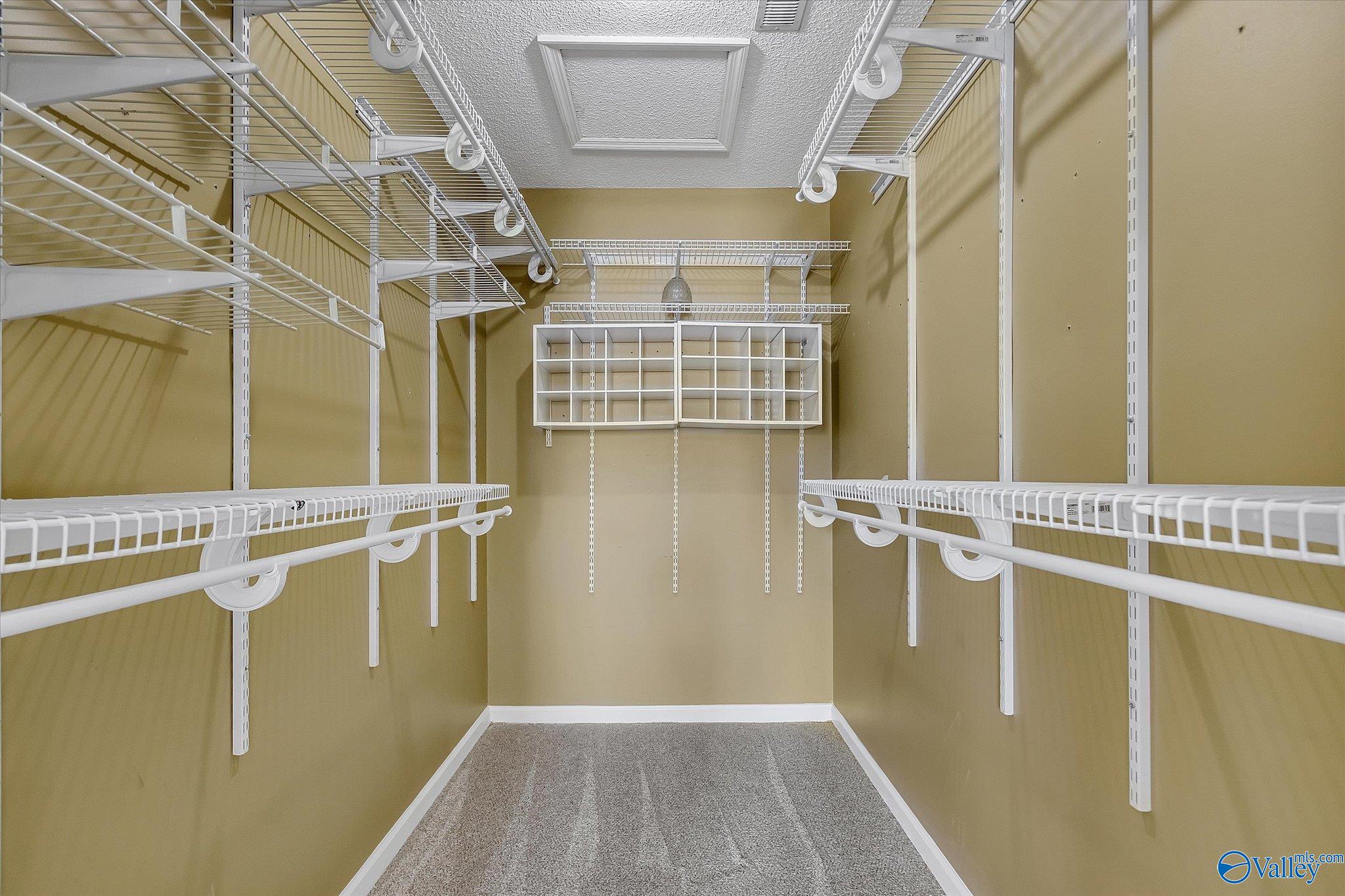 518 Mockingbird Lane