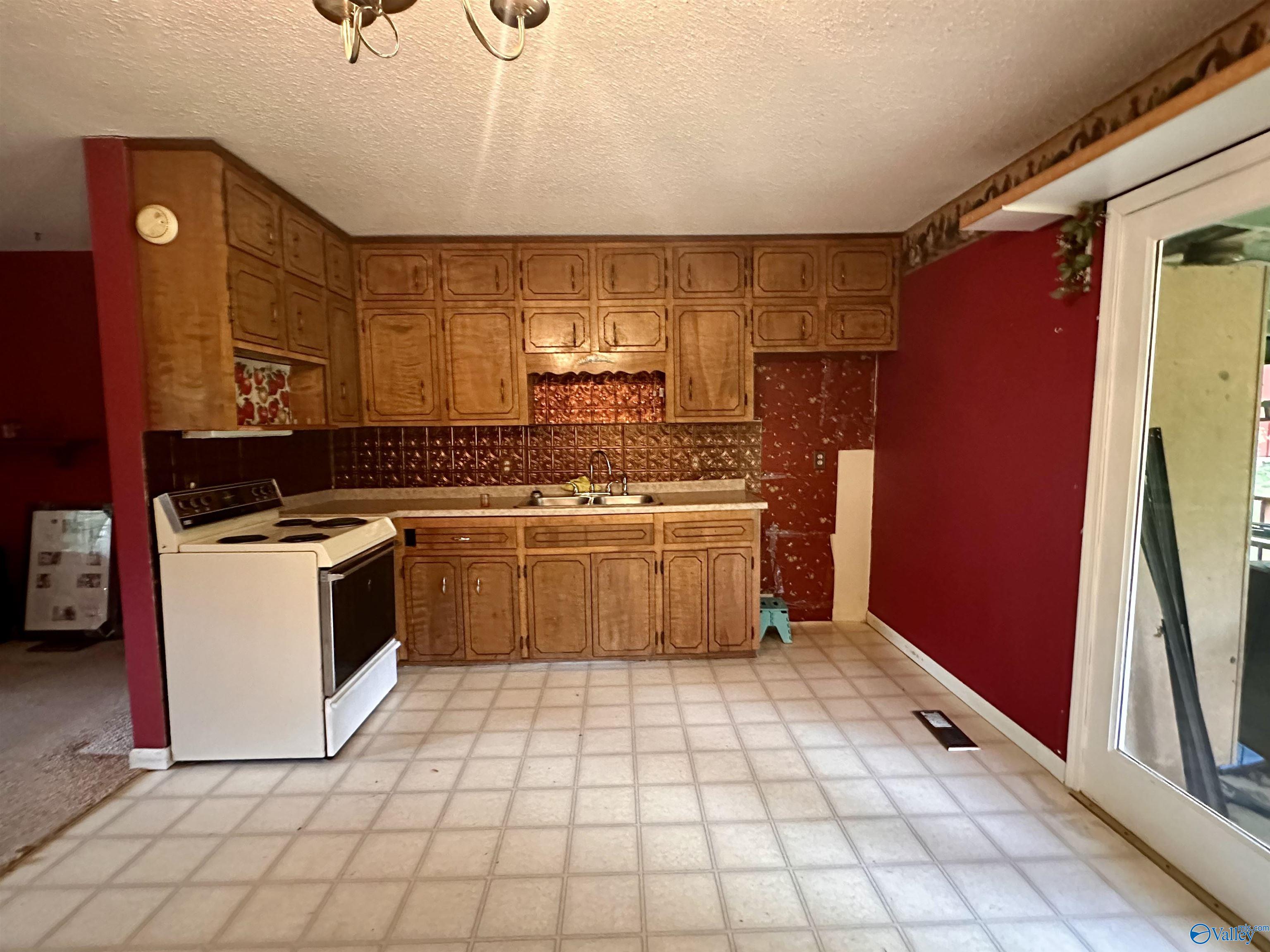 4628 Alabama Highway 79 S