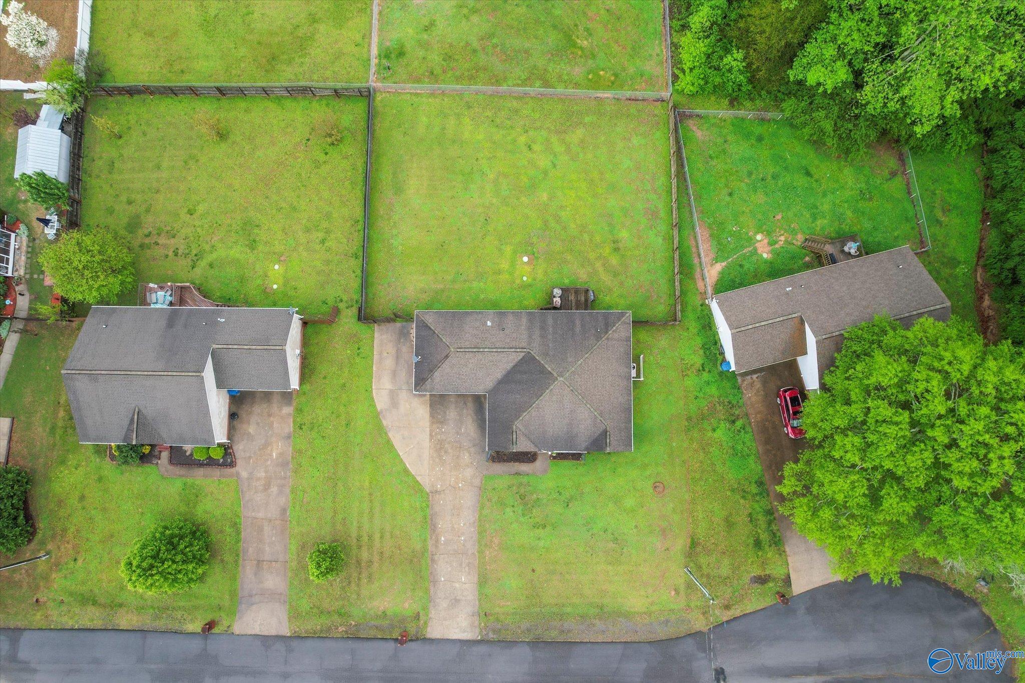 201 Mary Jo Isom Lane