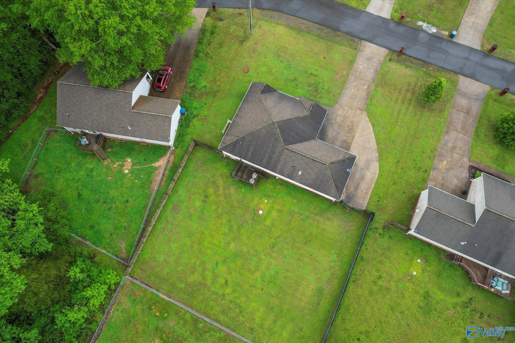 201 Mary Jo Isom Lane