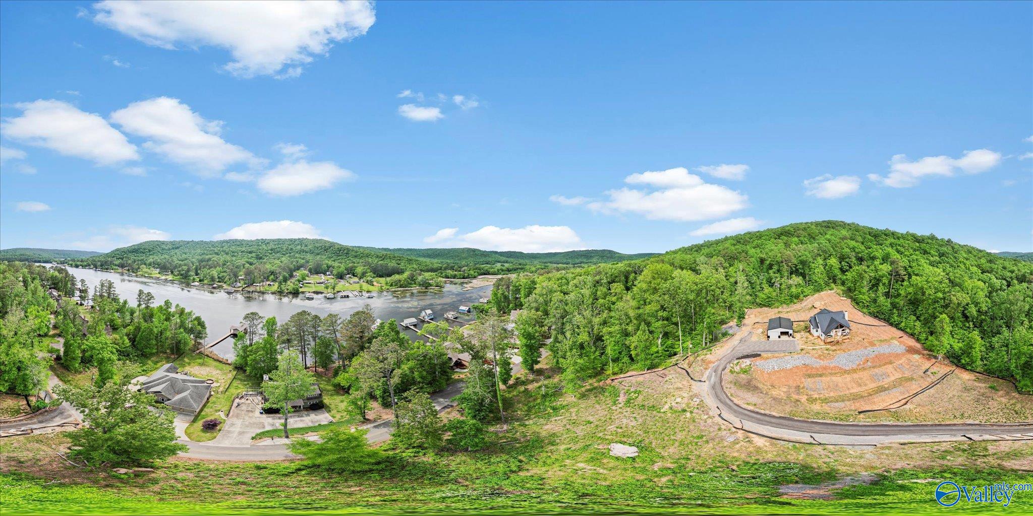 L 4 White Elephant Road