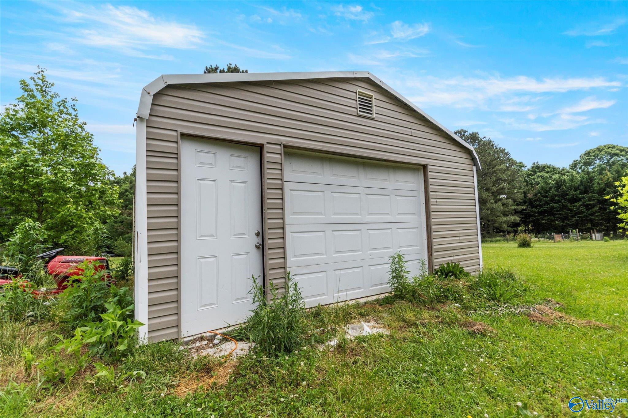 73 Carolyn Duke Lane