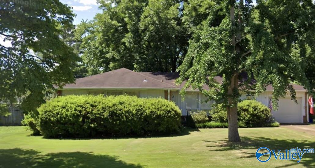 415 Pearson Drive SW