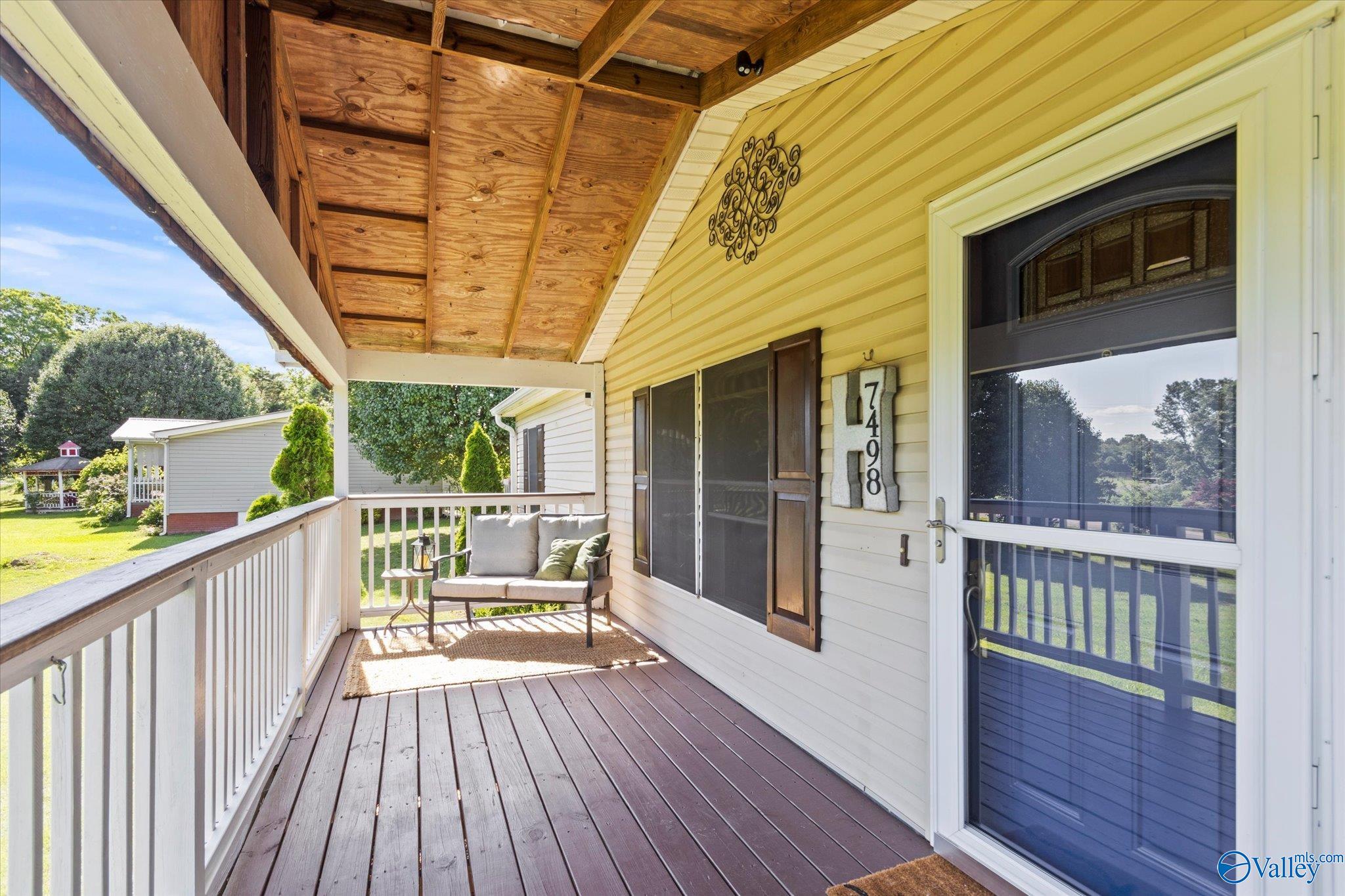 7498 Section Line Road