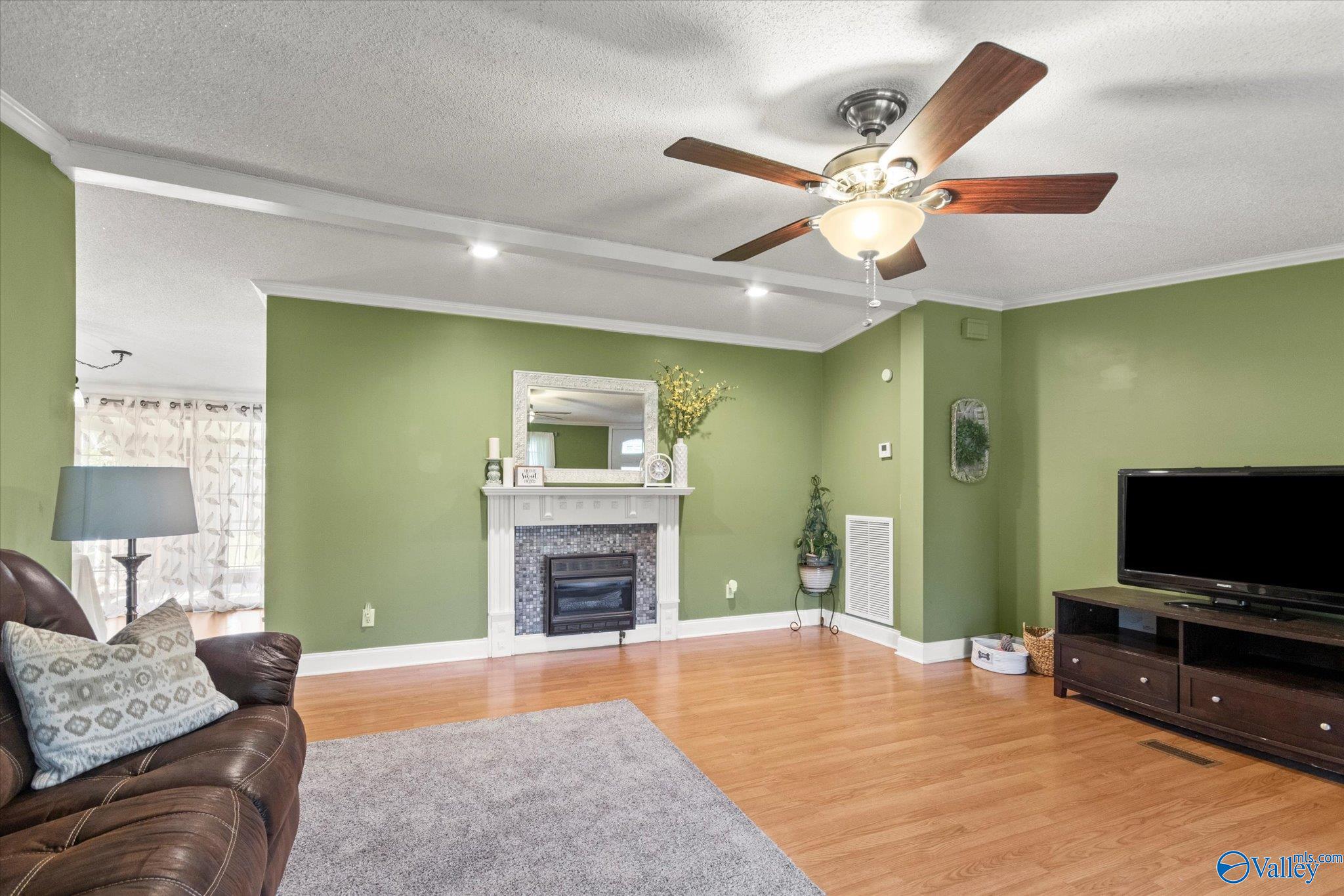 7498 Section Line Road