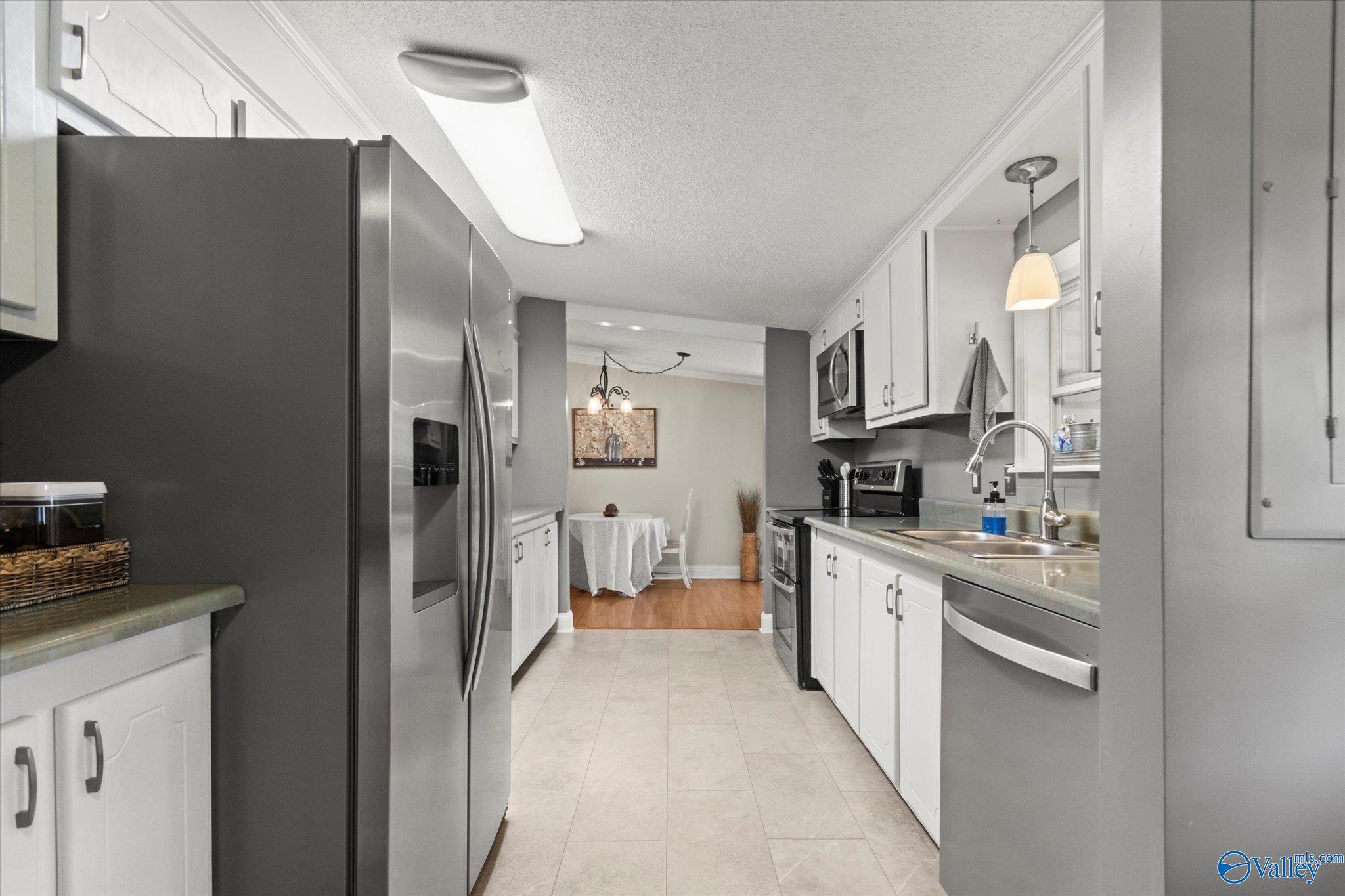 7498 Section Line Road