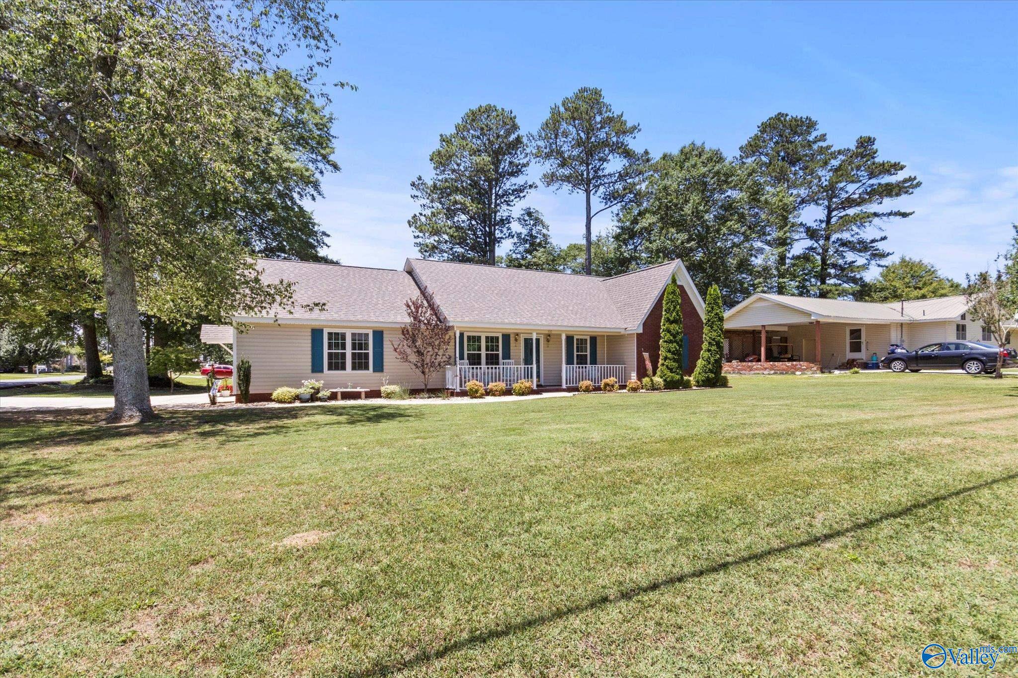 500 Honeysuckle Lane