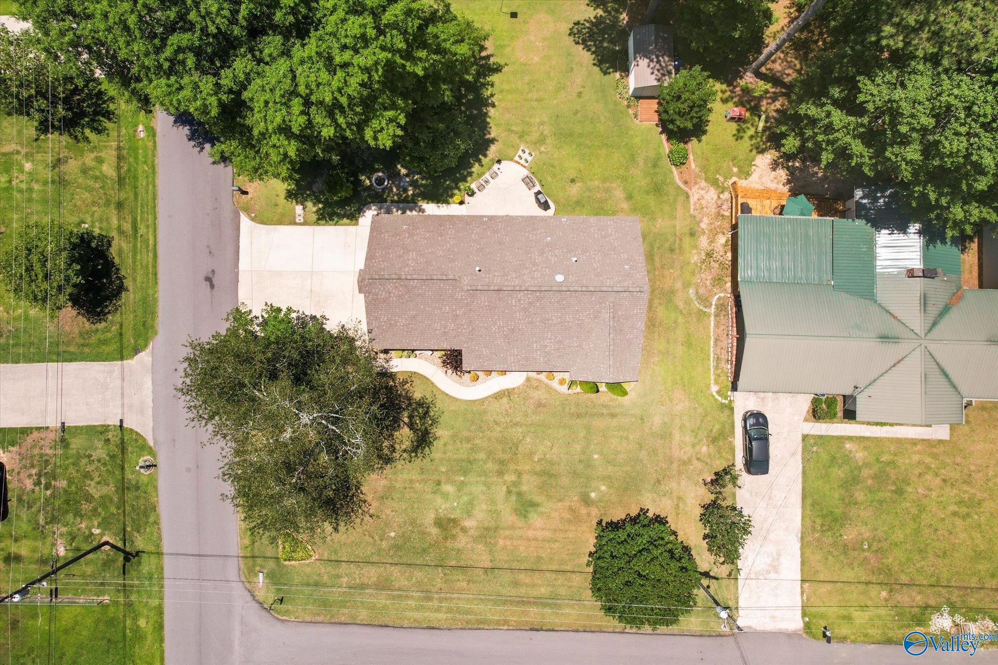 500 Honeysuckle Lane