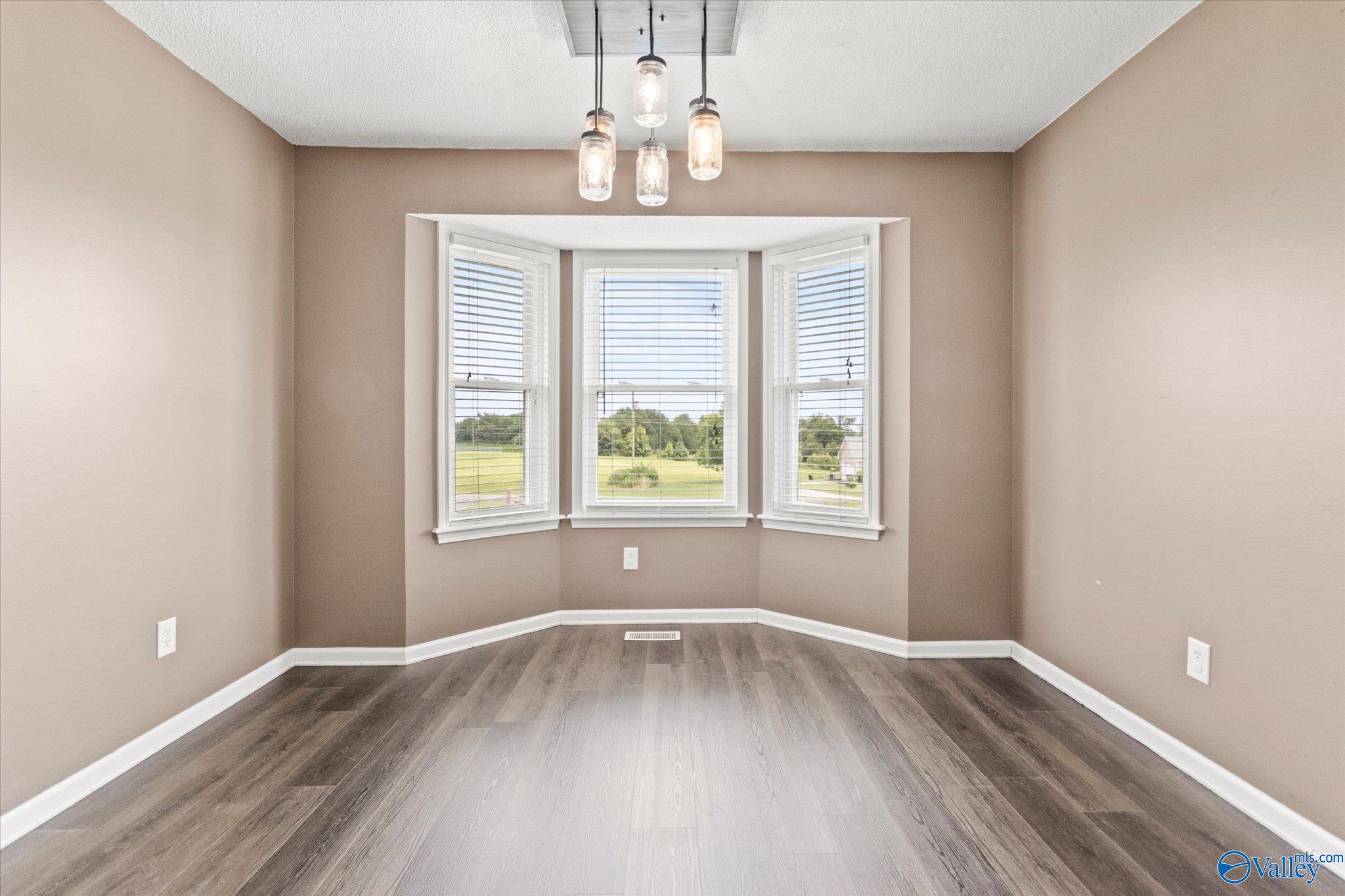 4760 Pleasant Hill Road