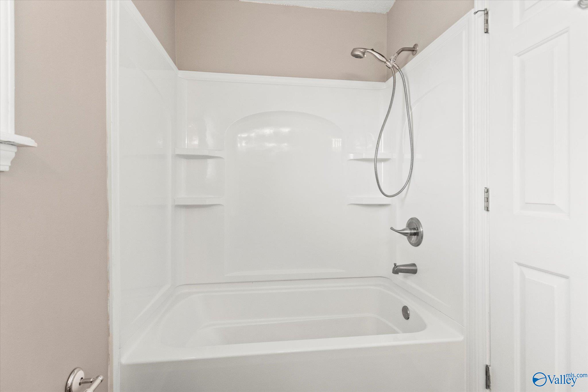 4760 Pleasant Hill Road