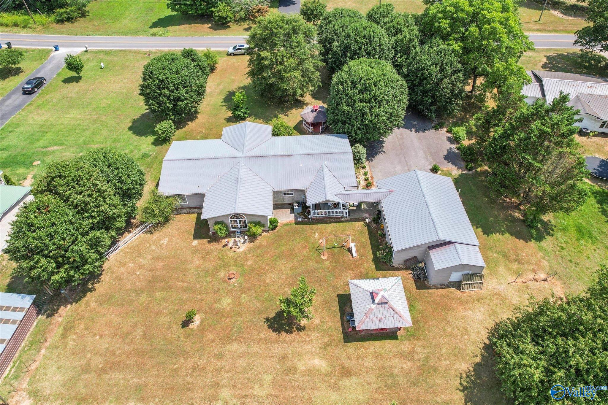 7500 Section Line Road