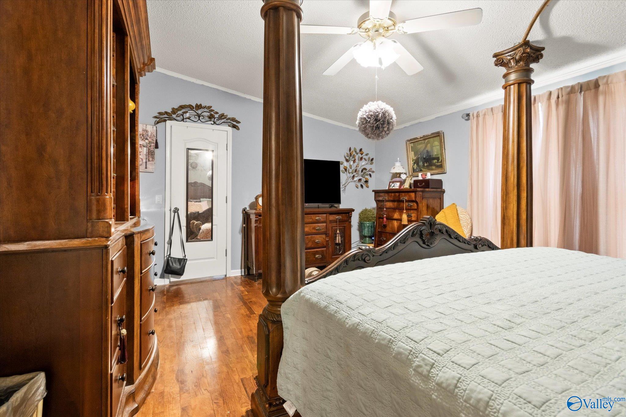 7500 Section Line Road