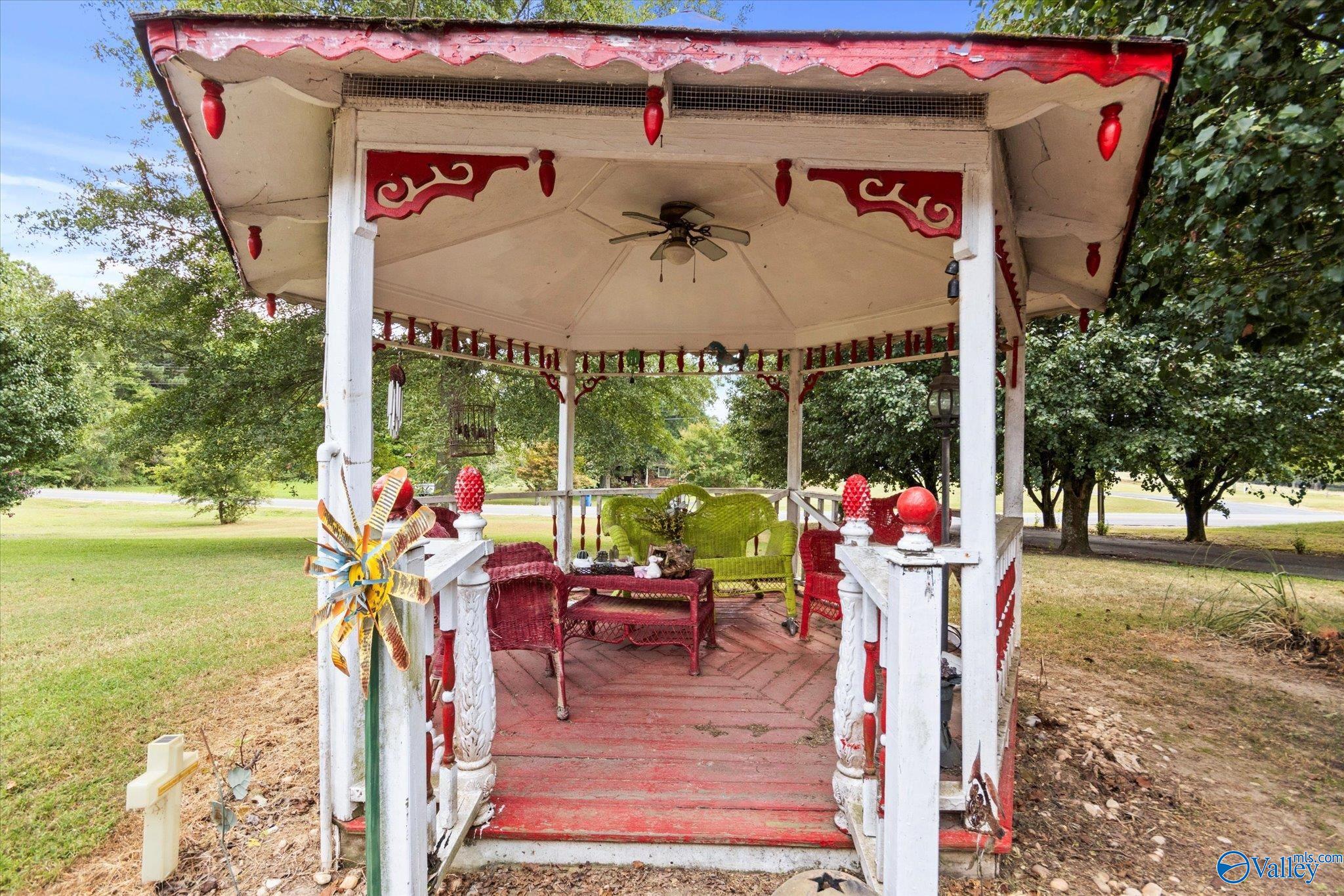 7500 Section Line Road