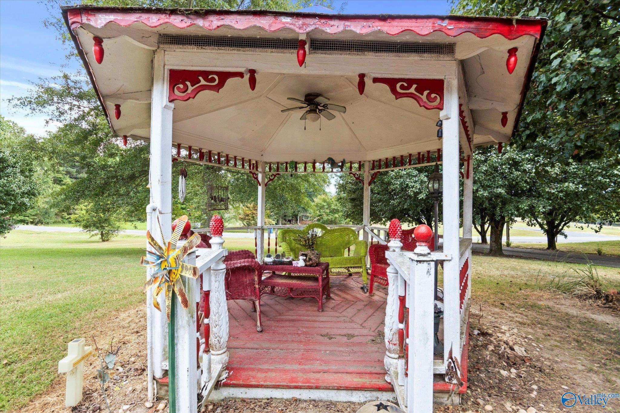 7500 Section Line Road