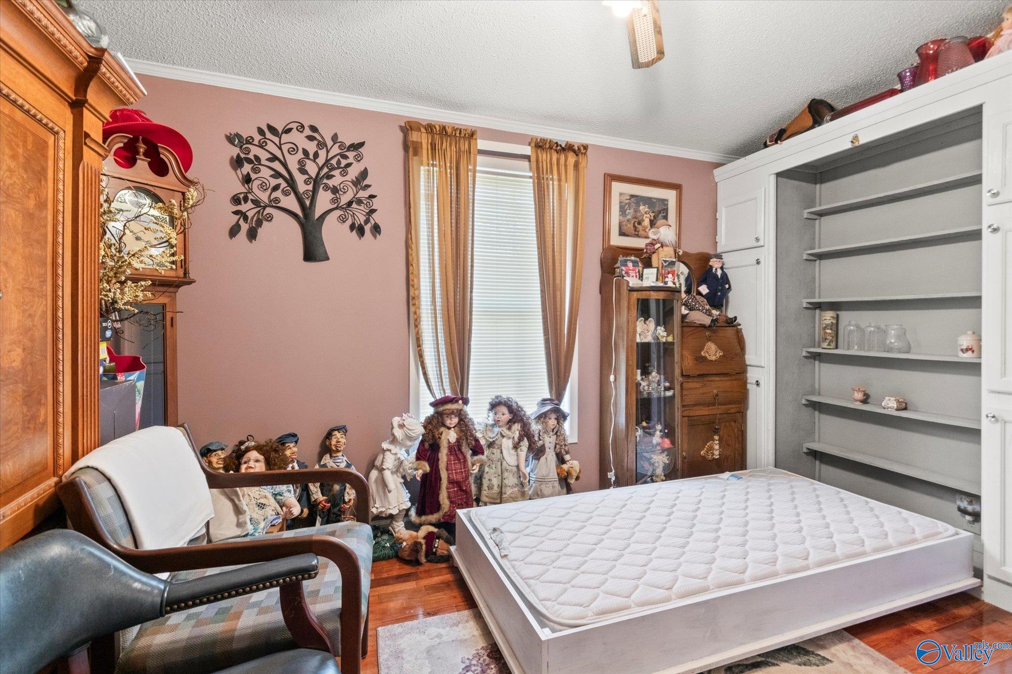 7500 Section Line Road