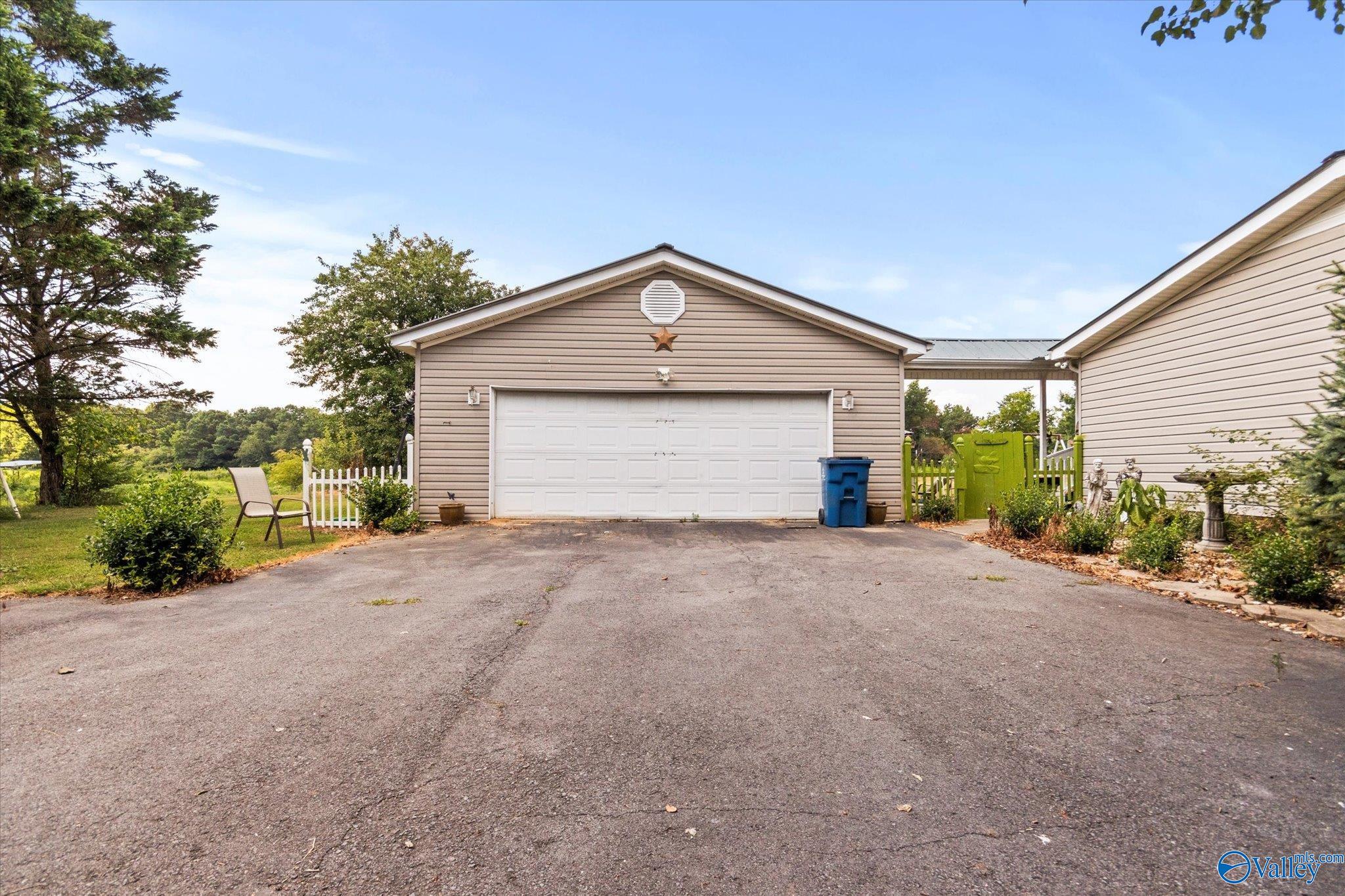 7500 Section Line Road