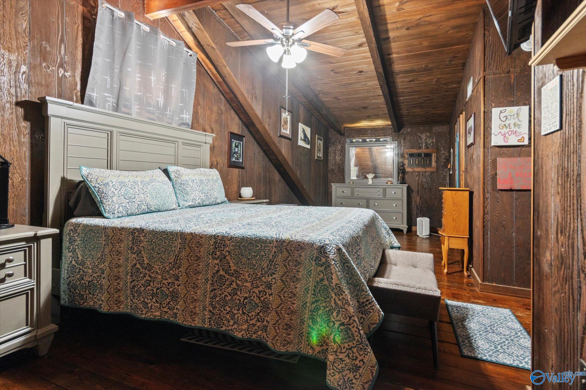 324 Weatherly Avenue