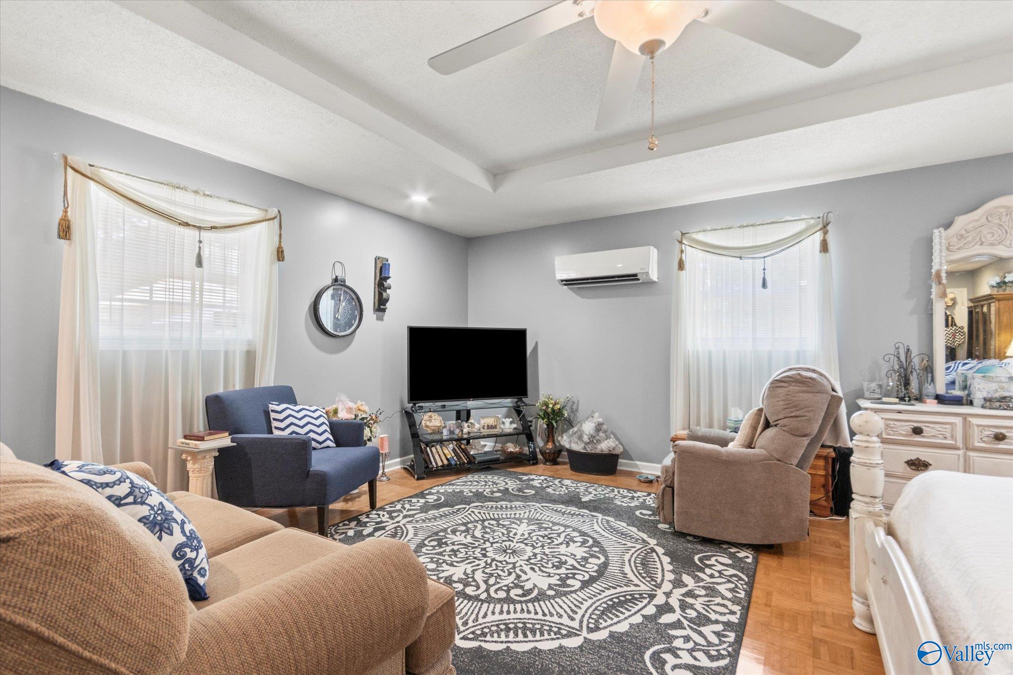 4500 Mountain Crest Drive