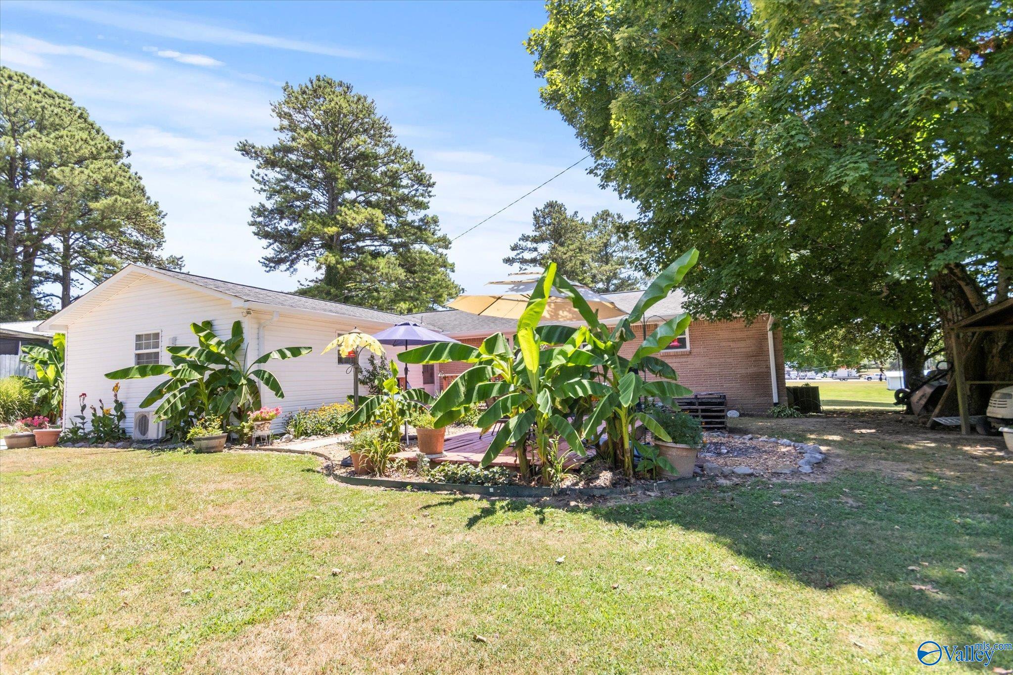 4500 Mountain Crest Drive