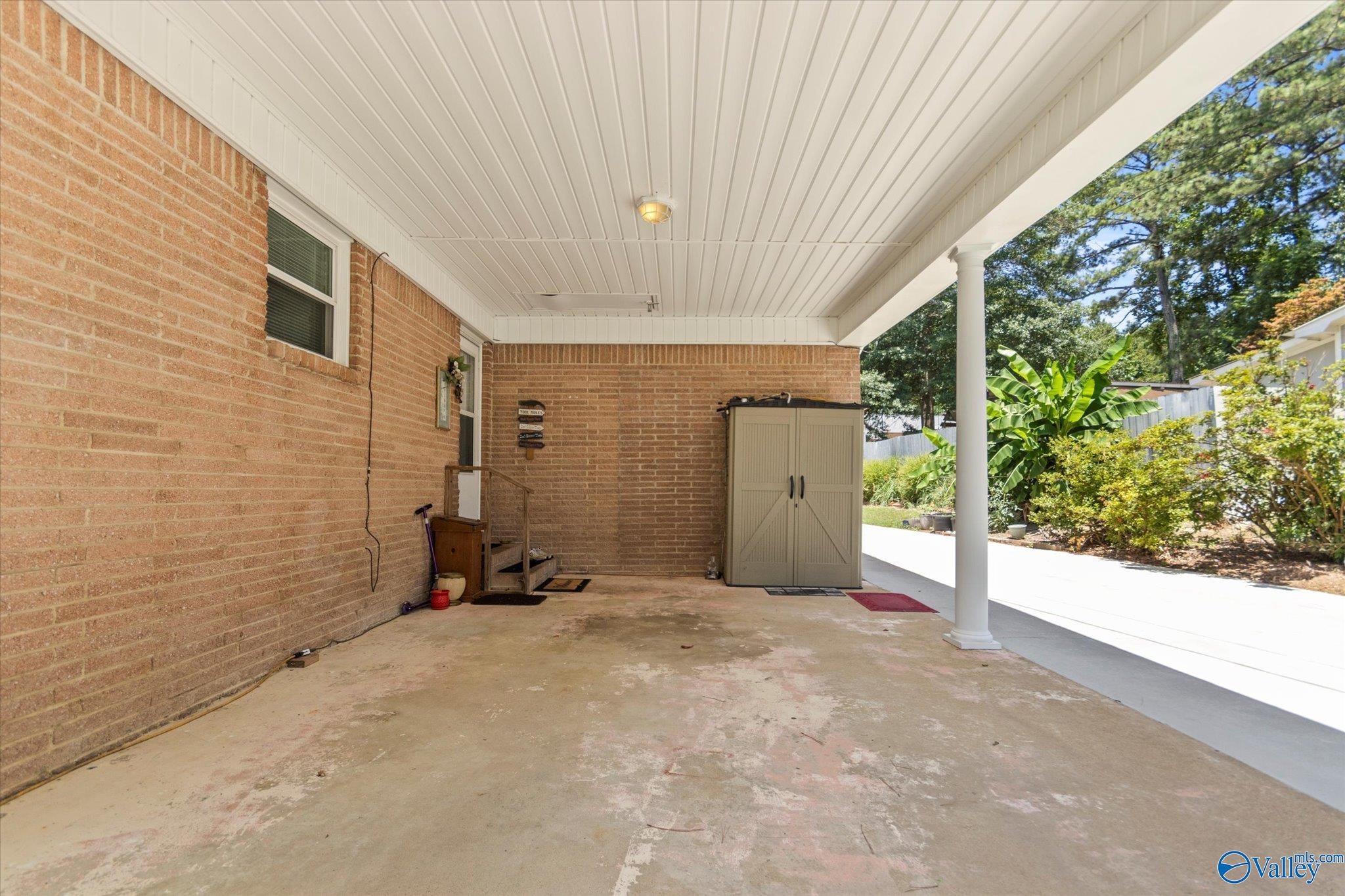 4500 Mountain Crest Drive