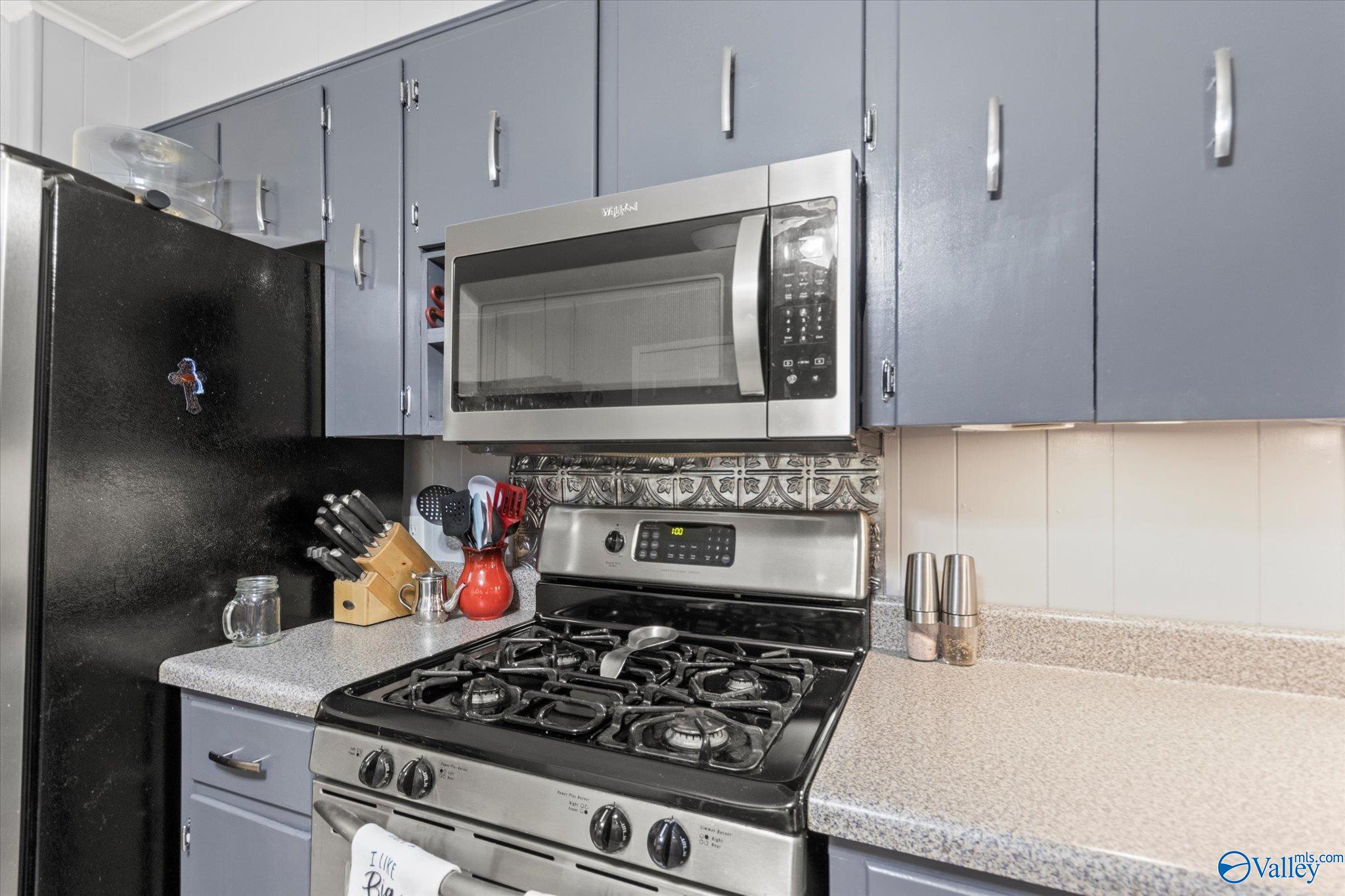 4500 Mountain Crest Drive