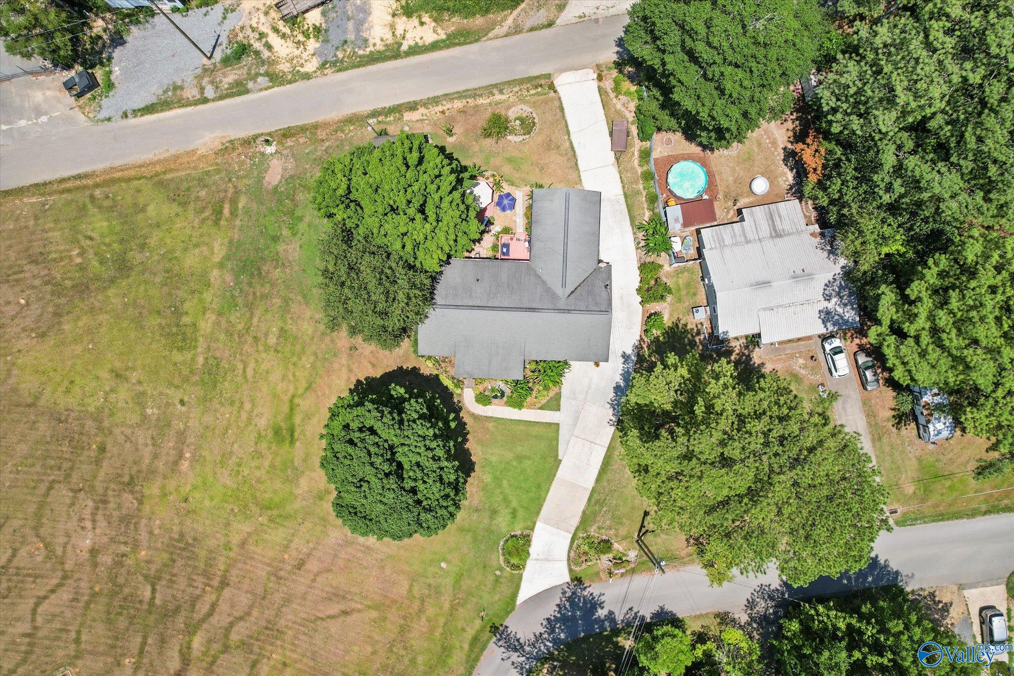 4500 Mountain Crest Drive