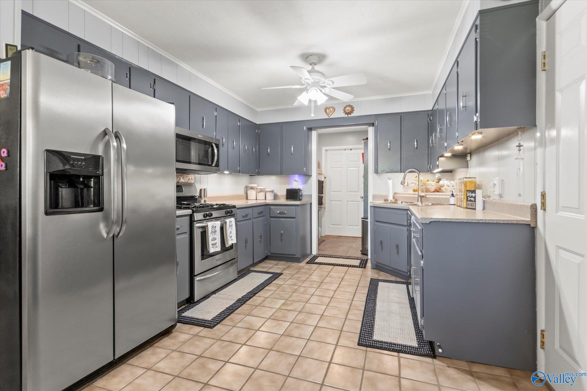 4500 Mountain Crest Drive