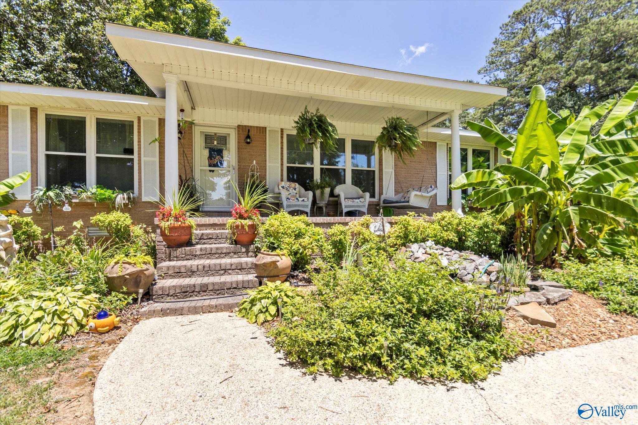 4500 Mountain Crest Drive