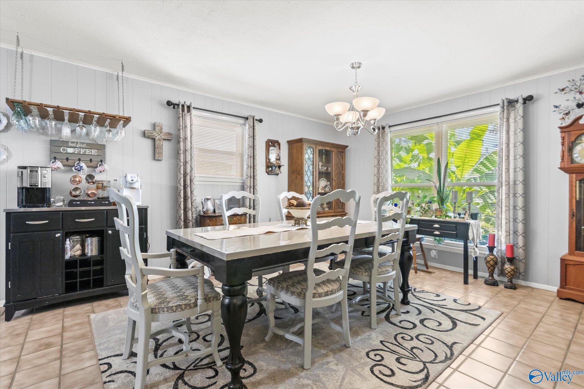 4500 Mountain Crest Drive