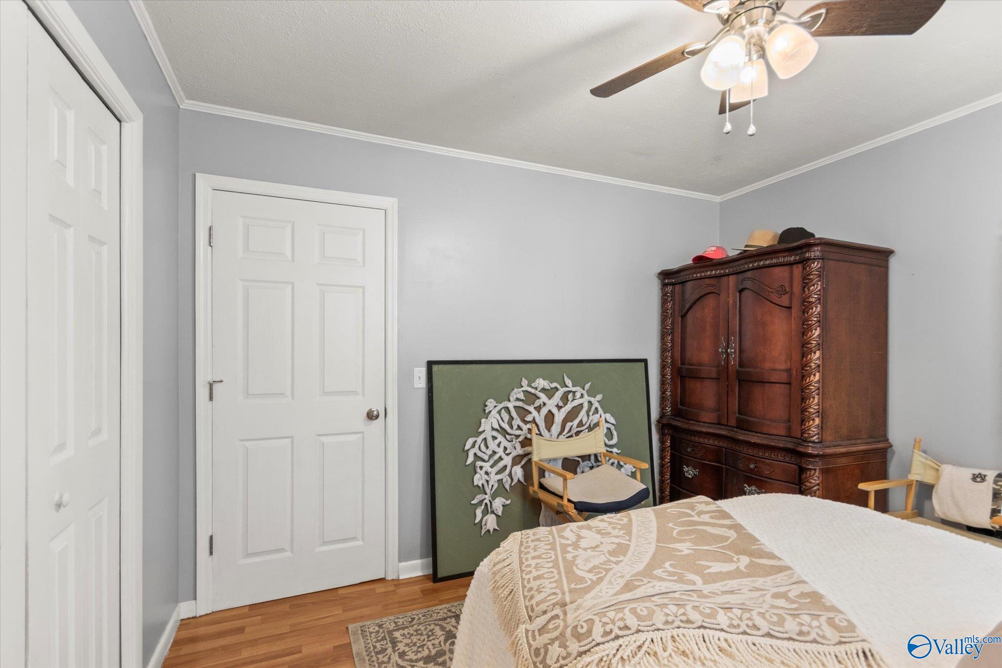 4500 Mountain Crest Drive