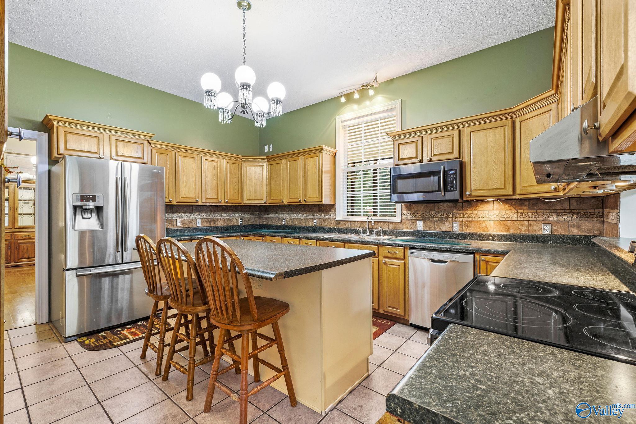 1152 Floyd Drive