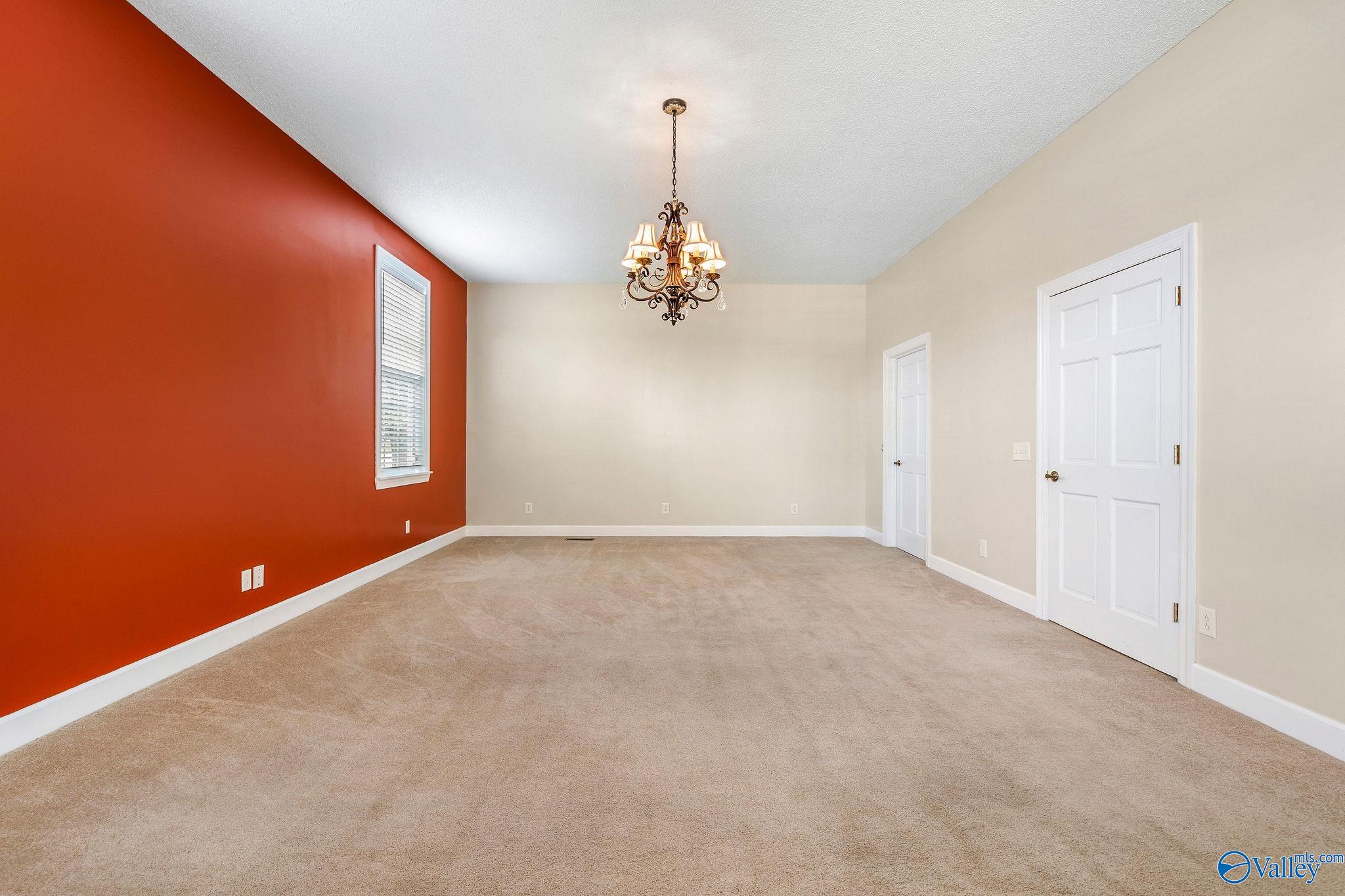 1152 Floyd Drive