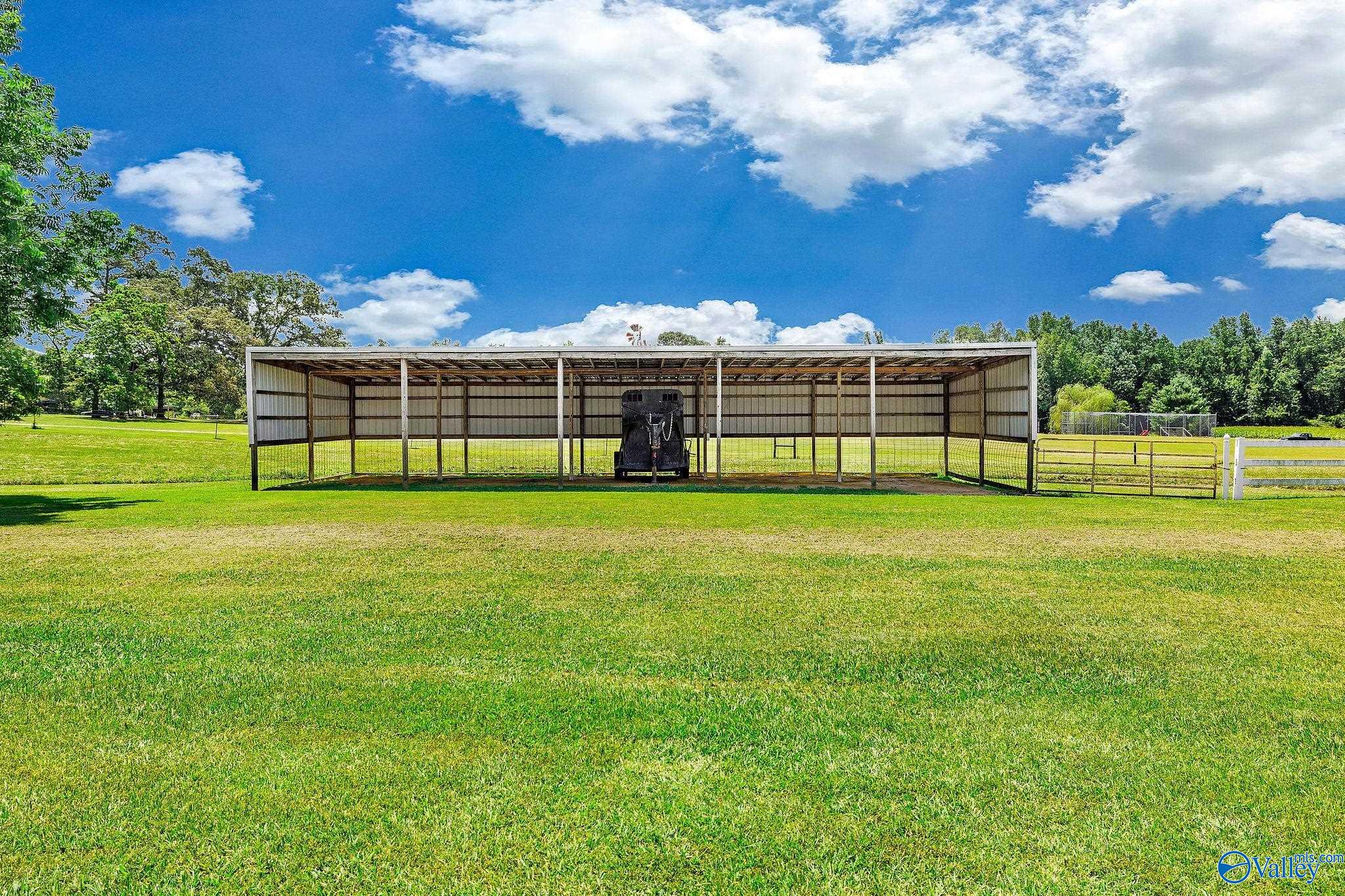 1152 Floyd Drive