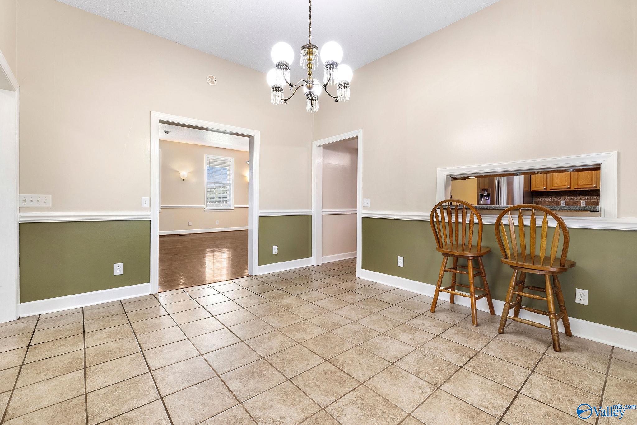 1152 Floyd Drive