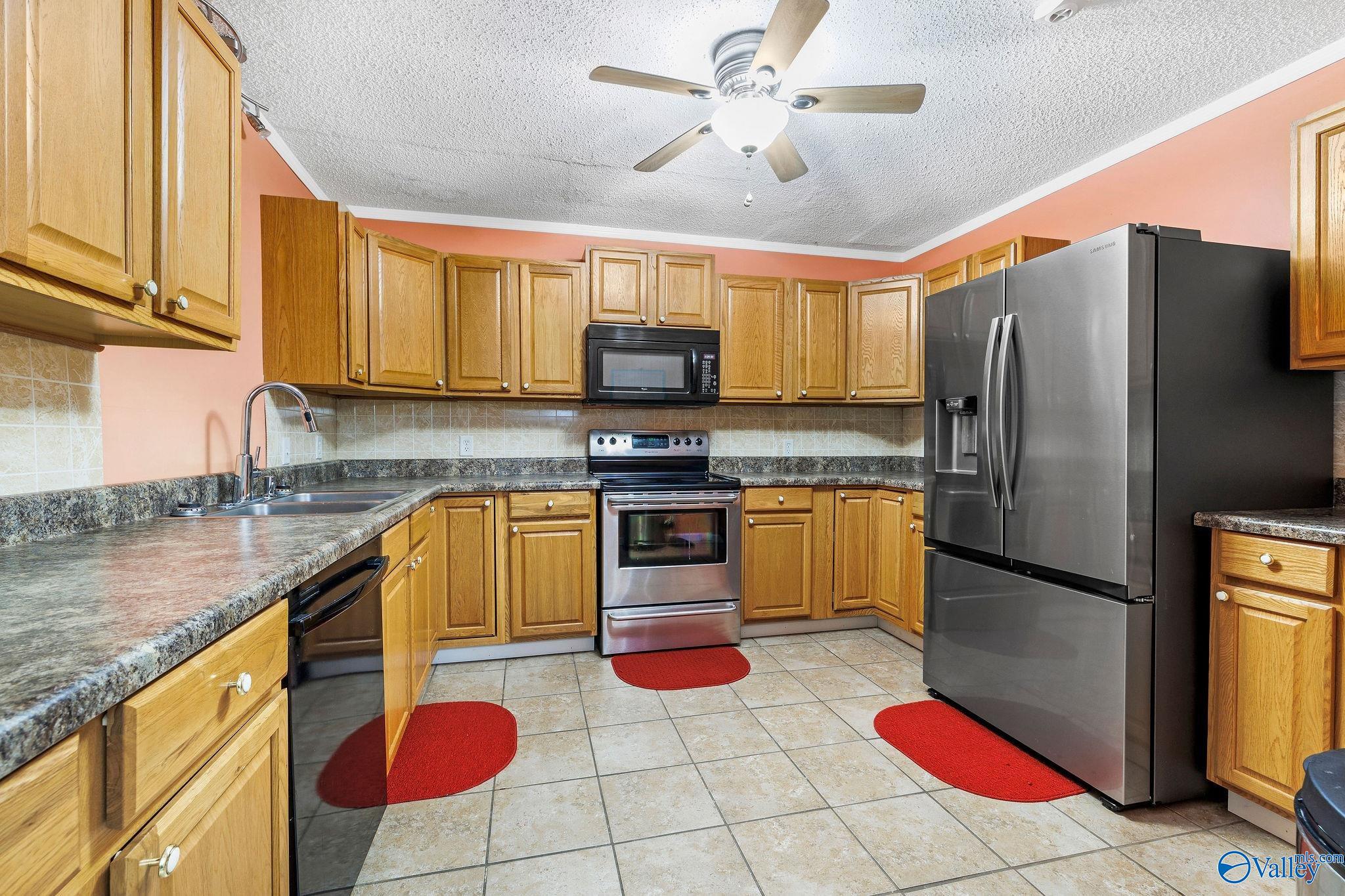 1152 Floyd Drive