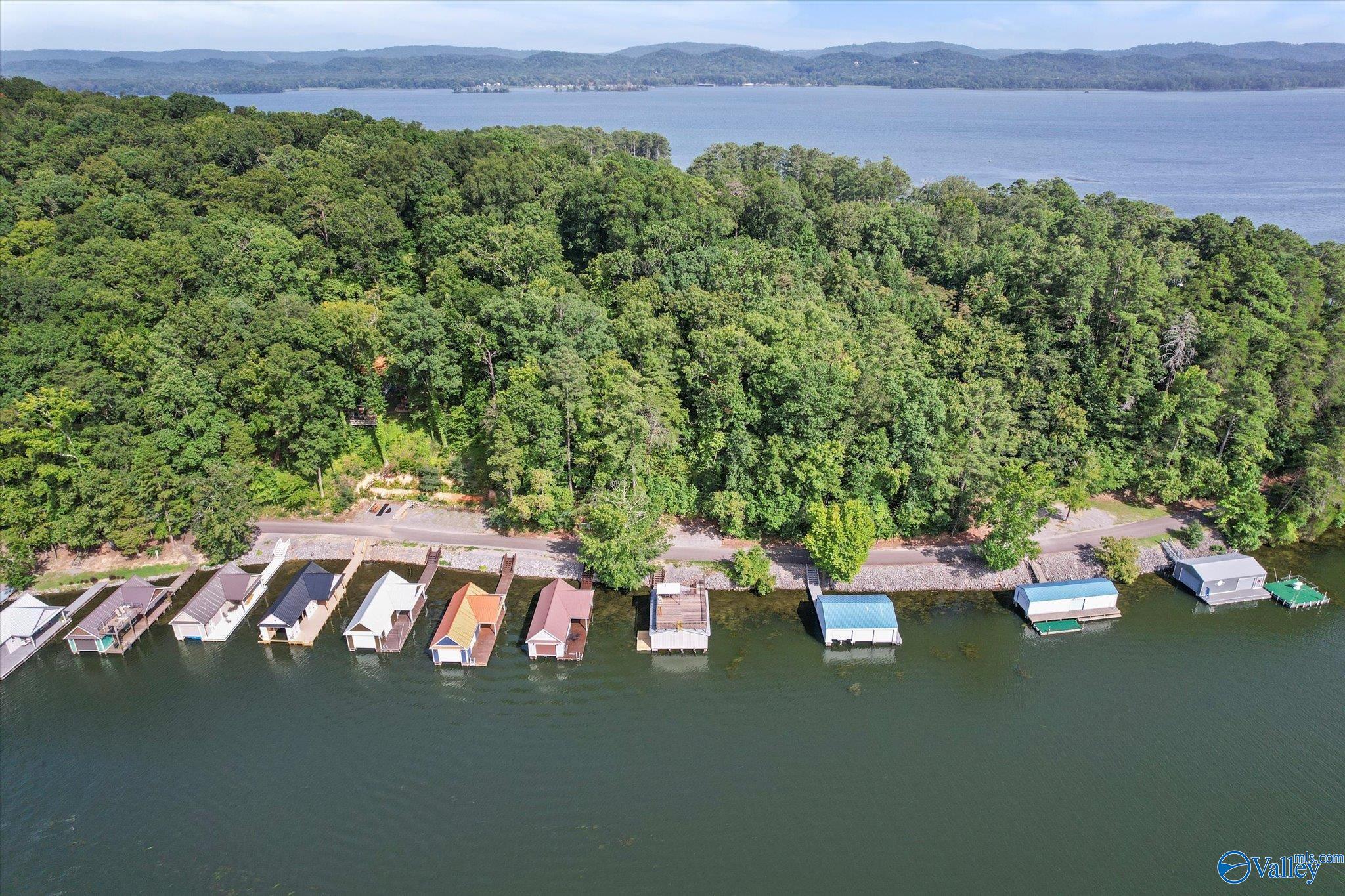 67 Pine Island Circle