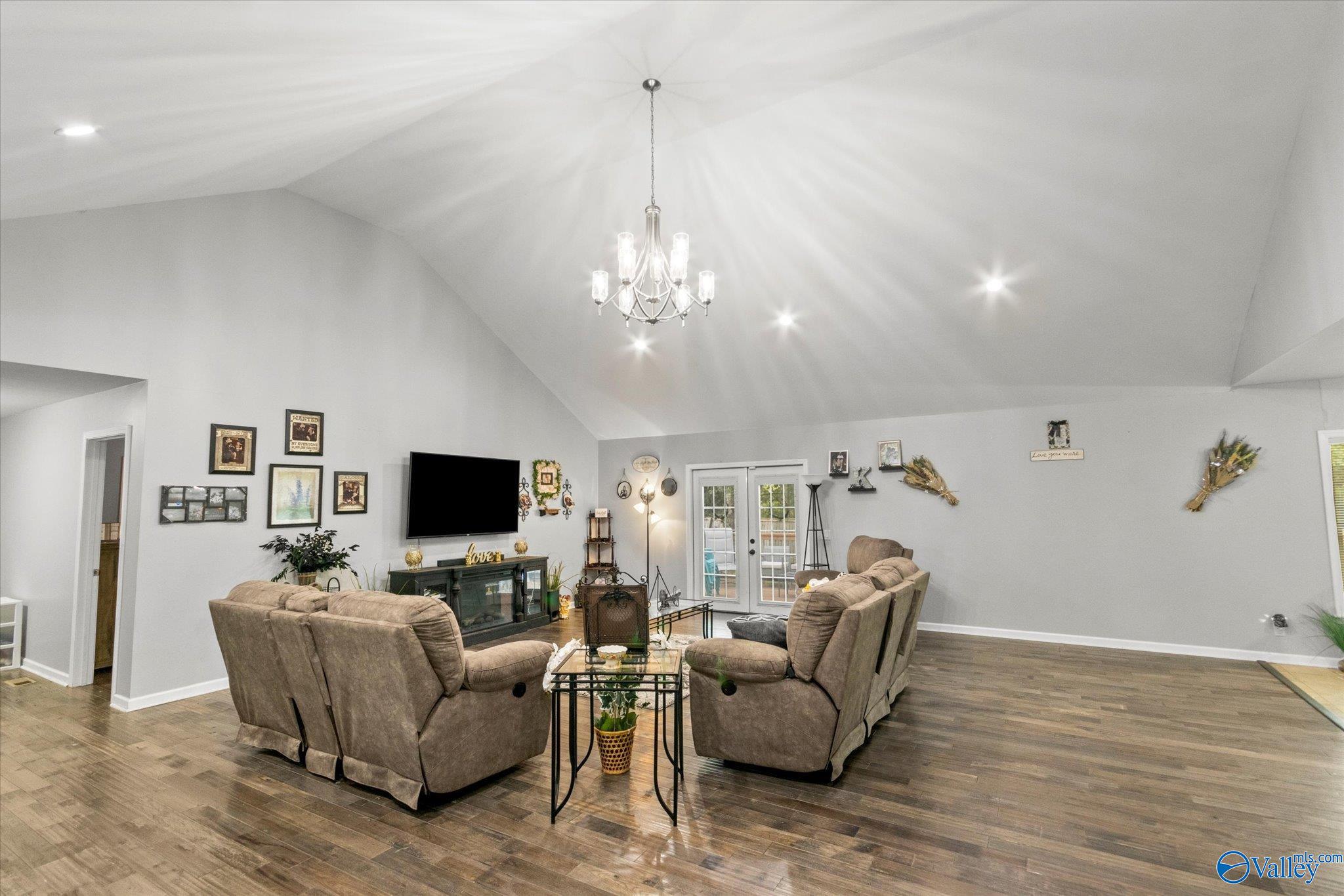 42 Tessa Circle