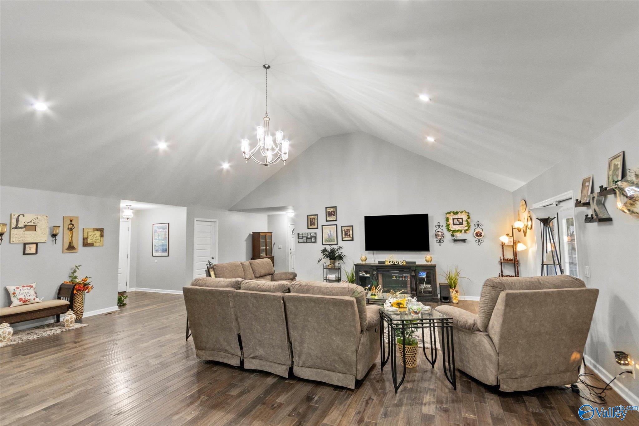 42 Tessa Circle