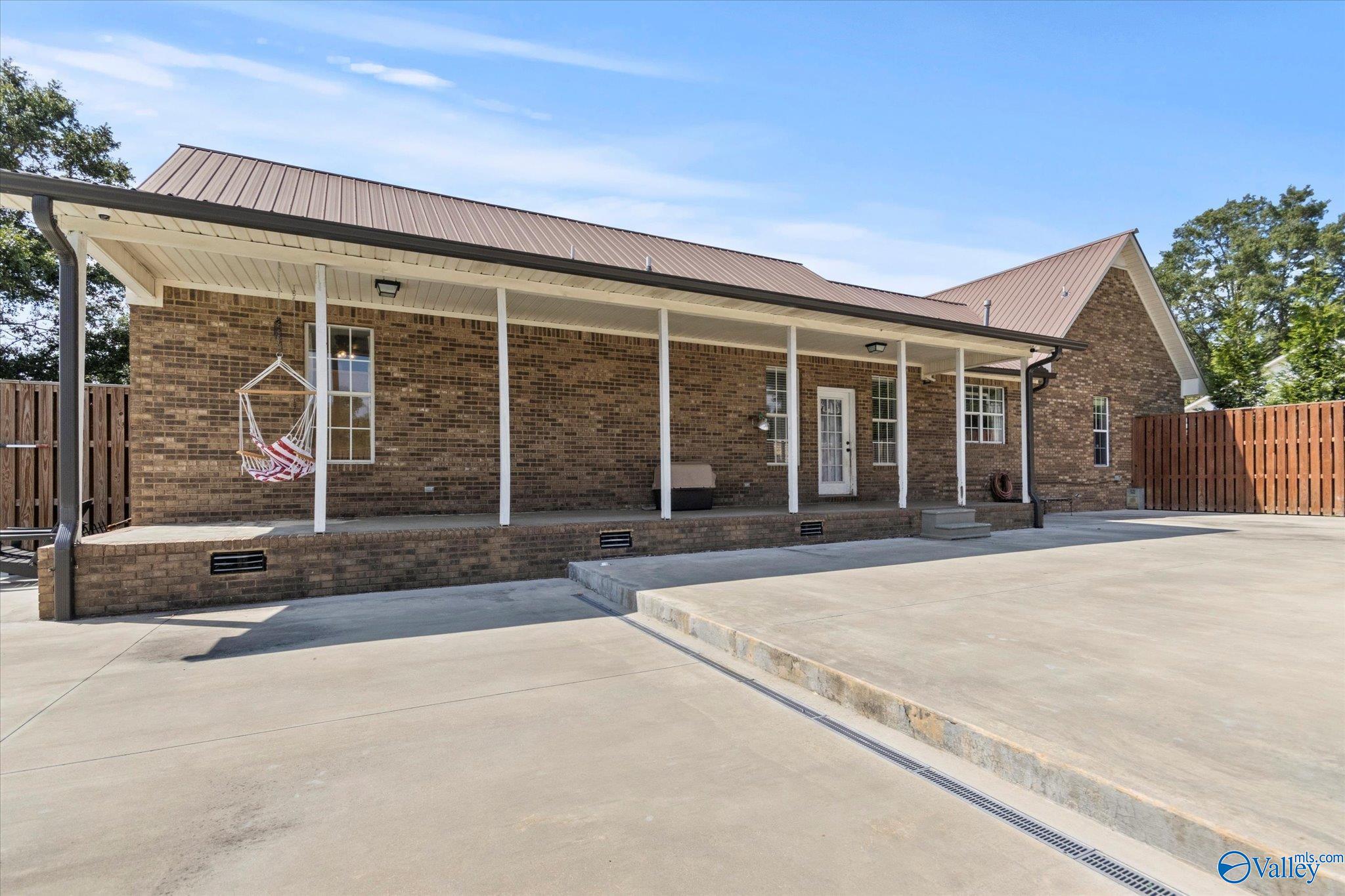 1605 Edmondson Street