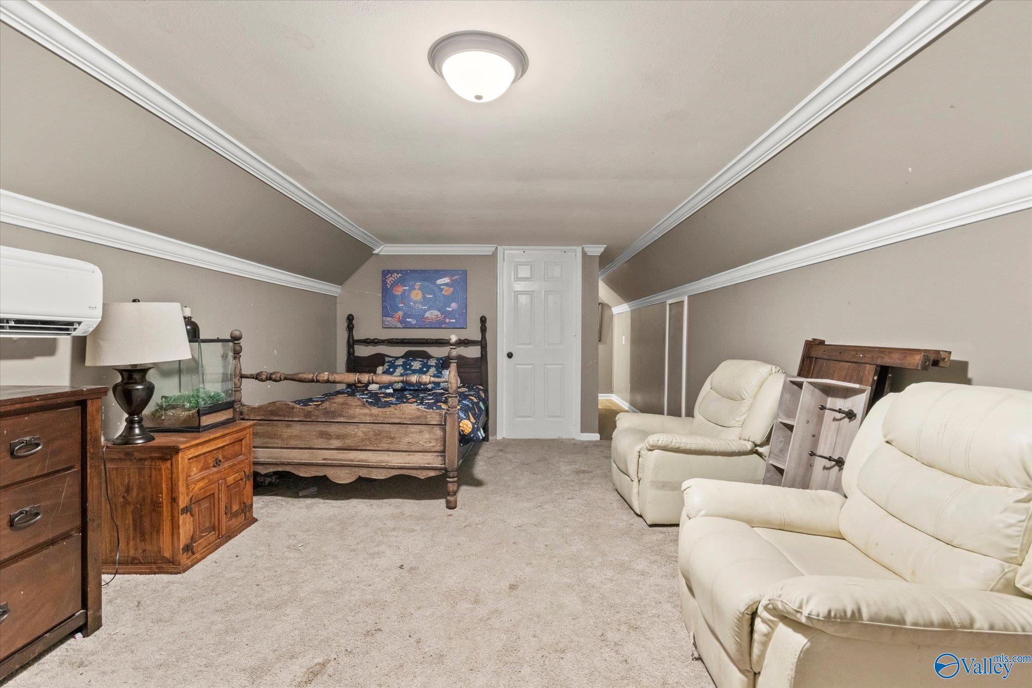 1605 Edmondson Street