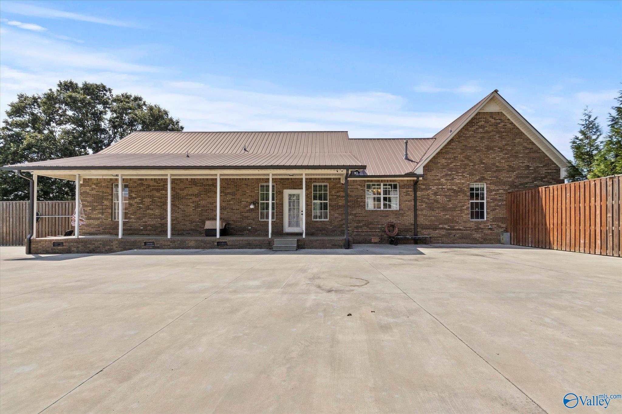 1605 Edmondson Street