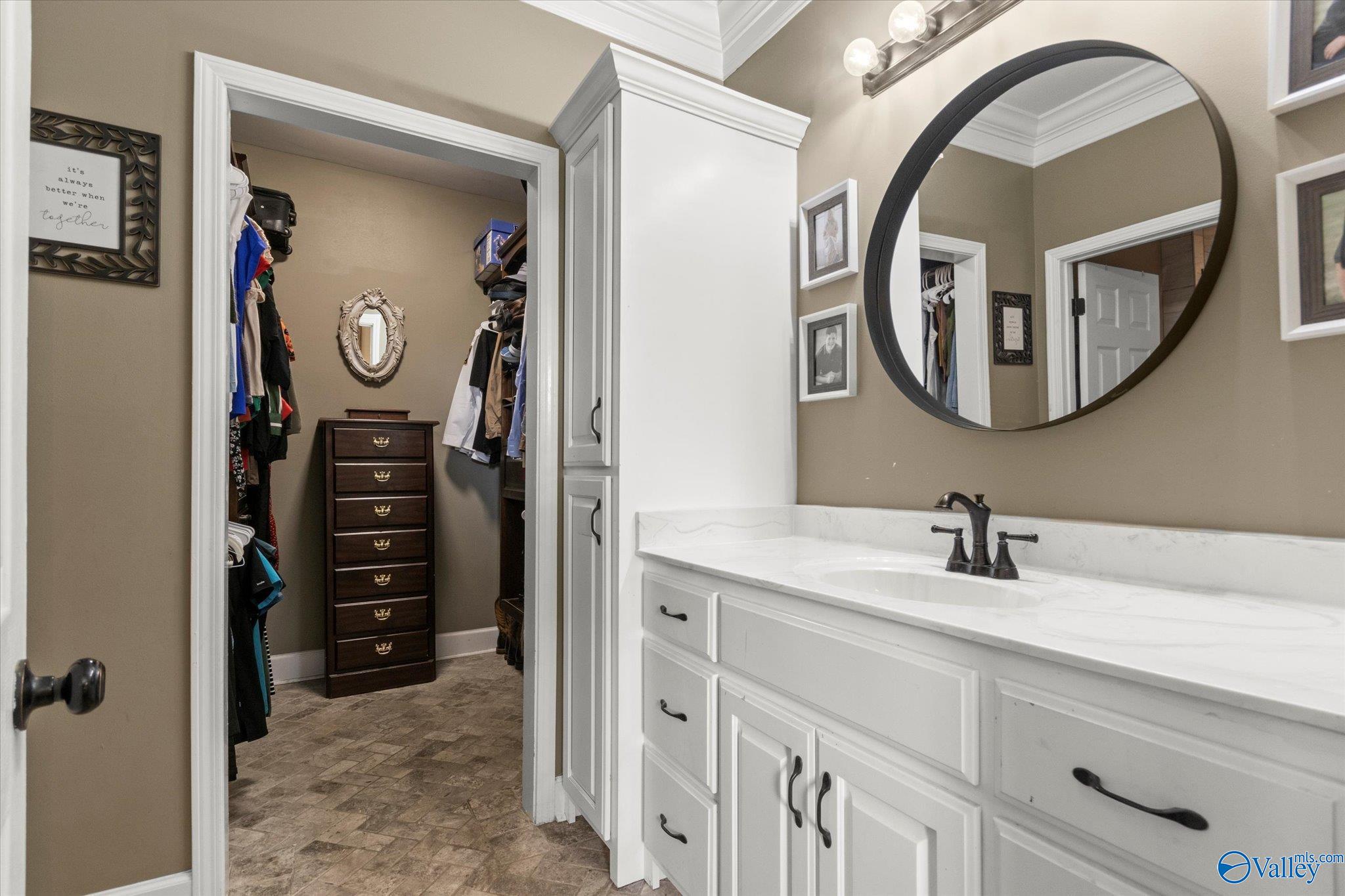 1605 Edmondson Street